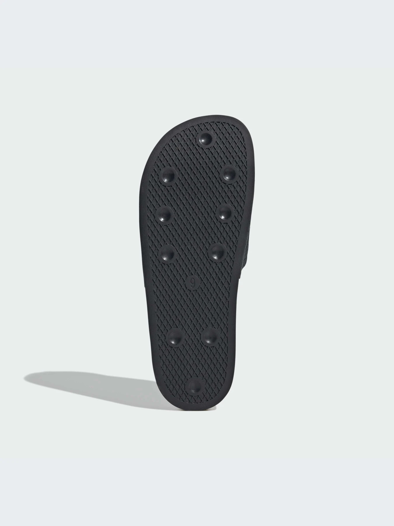 Шлёпанцы Adidas Adilette модель JR3596-KZ Шлёпанцы Adidas Adilette модель JR3596-KZ Фото