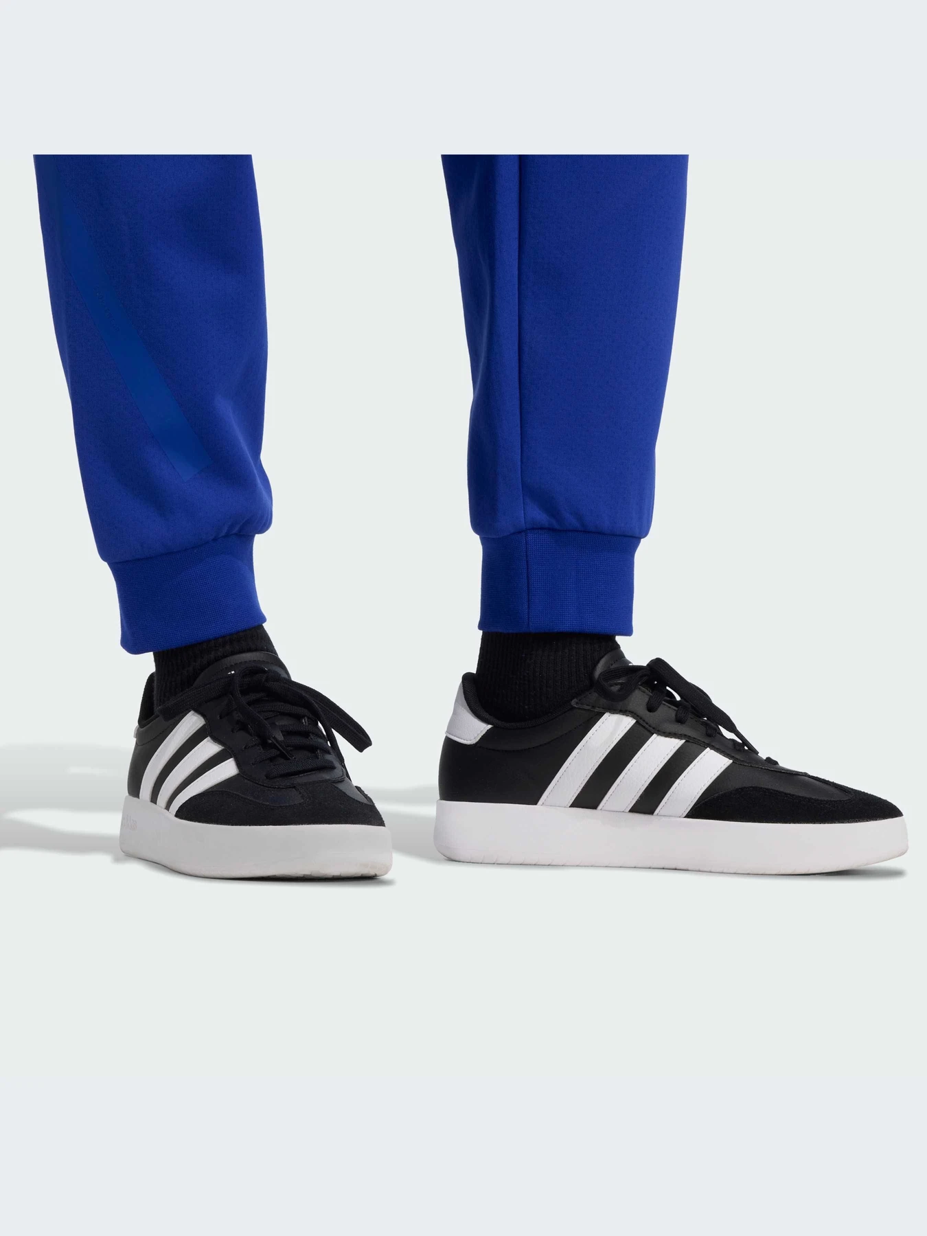 Брюки Adidas ZNE модель KA0701-KZ Брюки Adidas ZNE модель KA0701-KZ Фото
