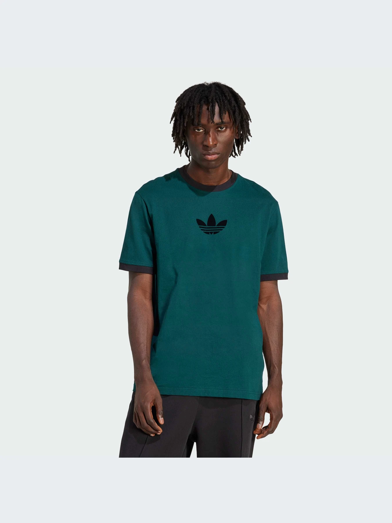 Футболки и поло Adidas Adicolor модель JX1513-KZ Футболки и поло Adidas Adicolor модель JX1513-KZ Фото
