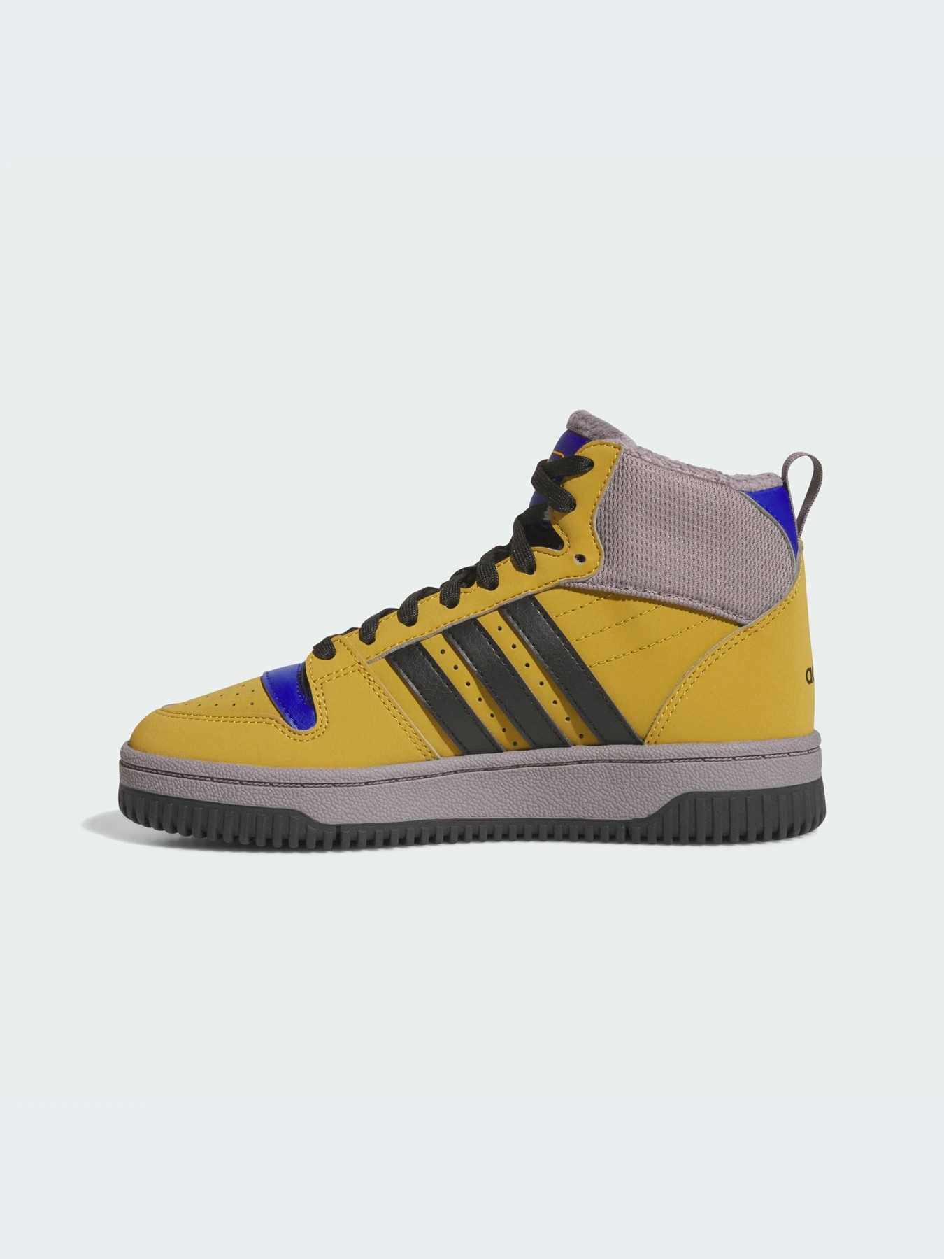 Кроссовки Adidas модель JQ0140-KZ Кроссовки Adidas модель JQ0140-KZ Фото