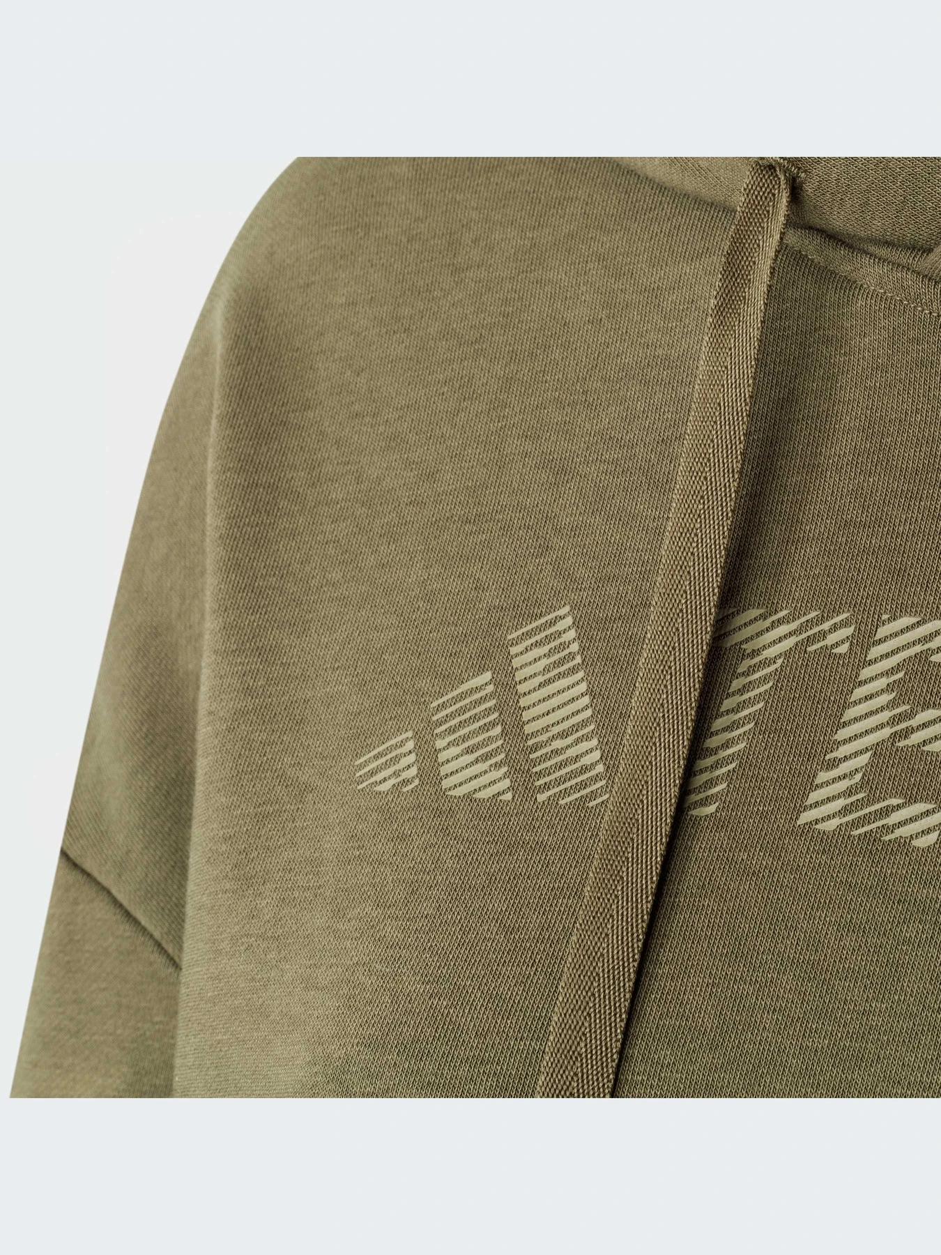 Худи и свитшоты Adidas модель IW3802-KZ Худи и свитшоты Adidas модель IW3802-KZ Фото