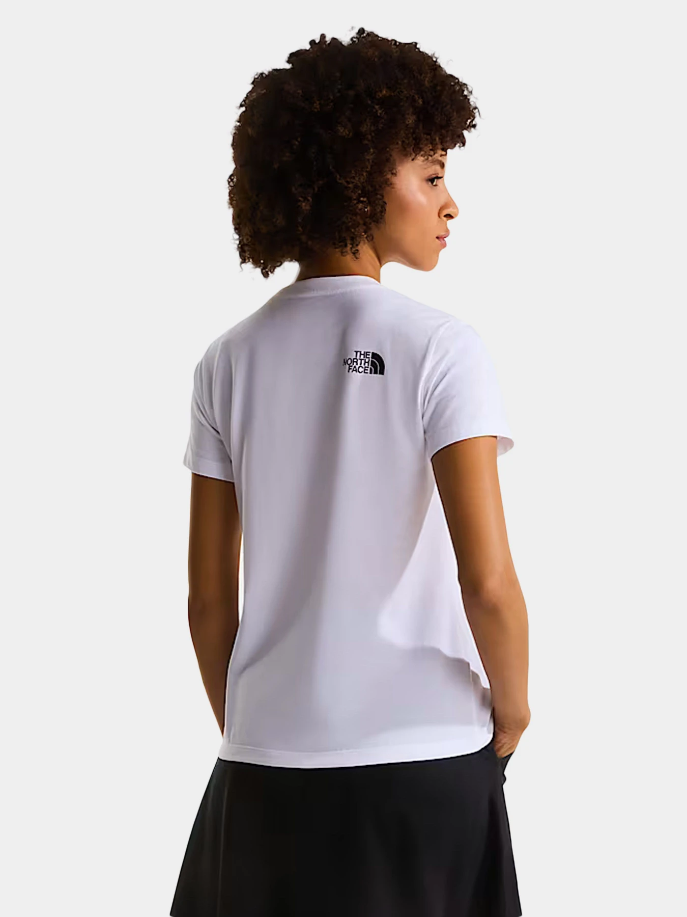 Футболки и поло The North Face модель NF0A8FX6FN41 Футболки и поло The North Face модель NF0A8FX6FN41 Фото