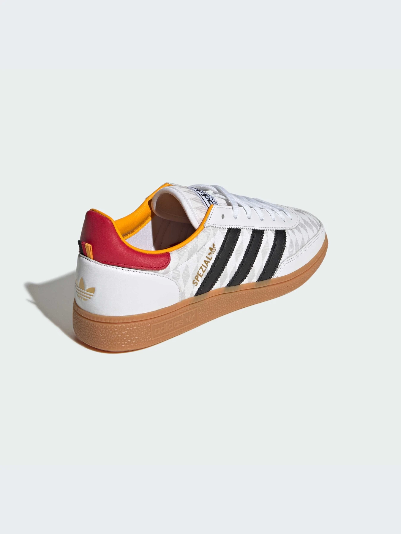 Кеды Adidas модель KI6052-KZ Кеды Adidas модель KI6052-KZ Фото