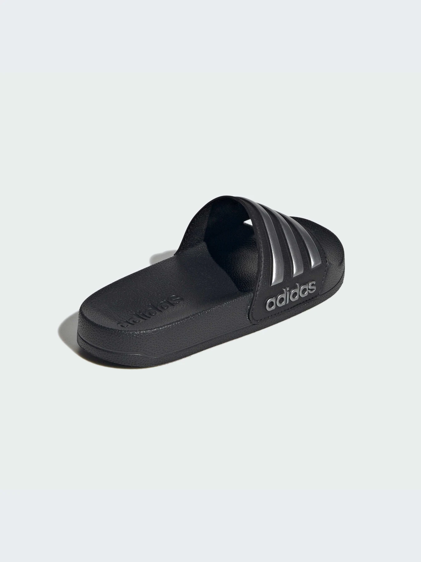 Шлёпанцы Adidas Adilette модель JS2523-KZ Шлёпанцы Adidas Adilette модель JS2523-KZ Фото