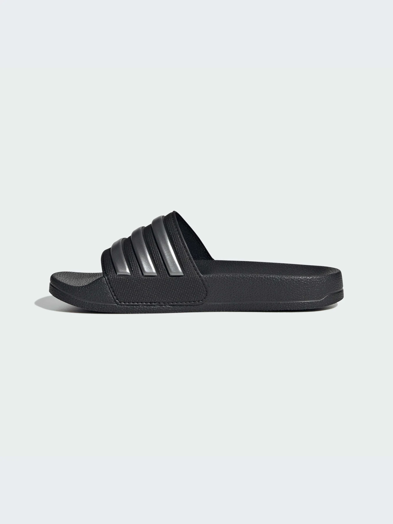 Шлёпанцы Adidas Adilette модель JS2523-KZ Шлёпанцы Adidas Adilette модель JS2523-KZ Фото