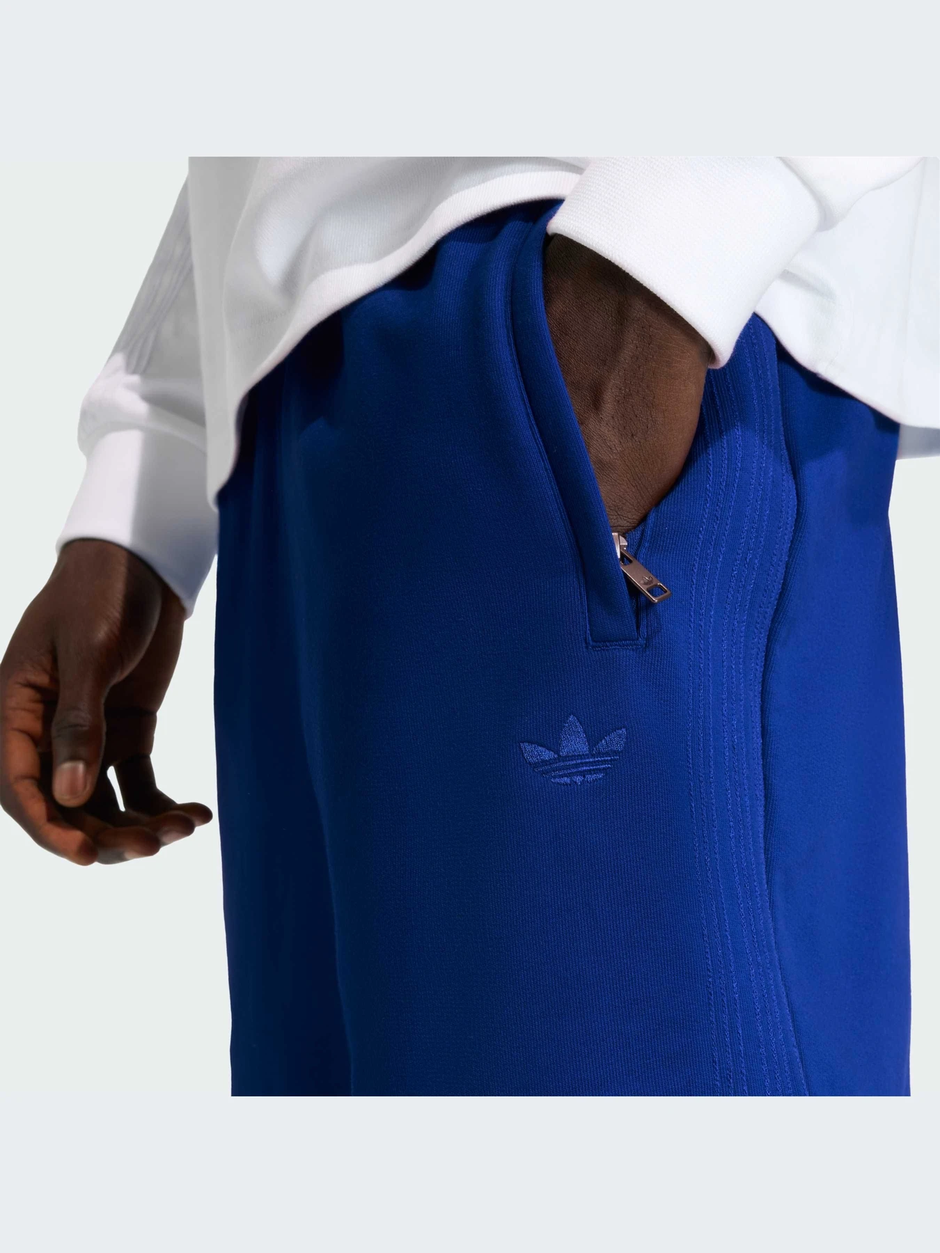 Шорты Adidas модель KD3947-KZ Шорты Adidas модель KD3947-KZ Фото