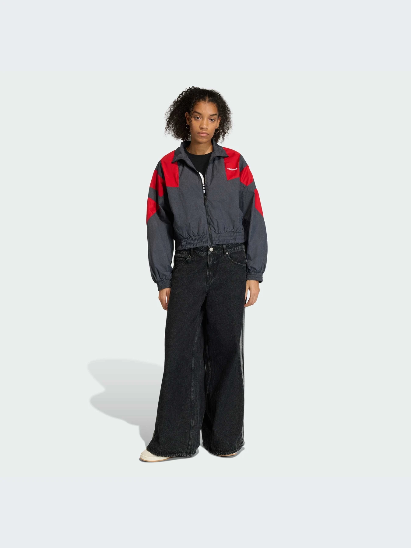 Худи и свитшоты Adidas модель KE5036-KZ Худи и свитшоты Adidas модель KE5036-KZ Фото