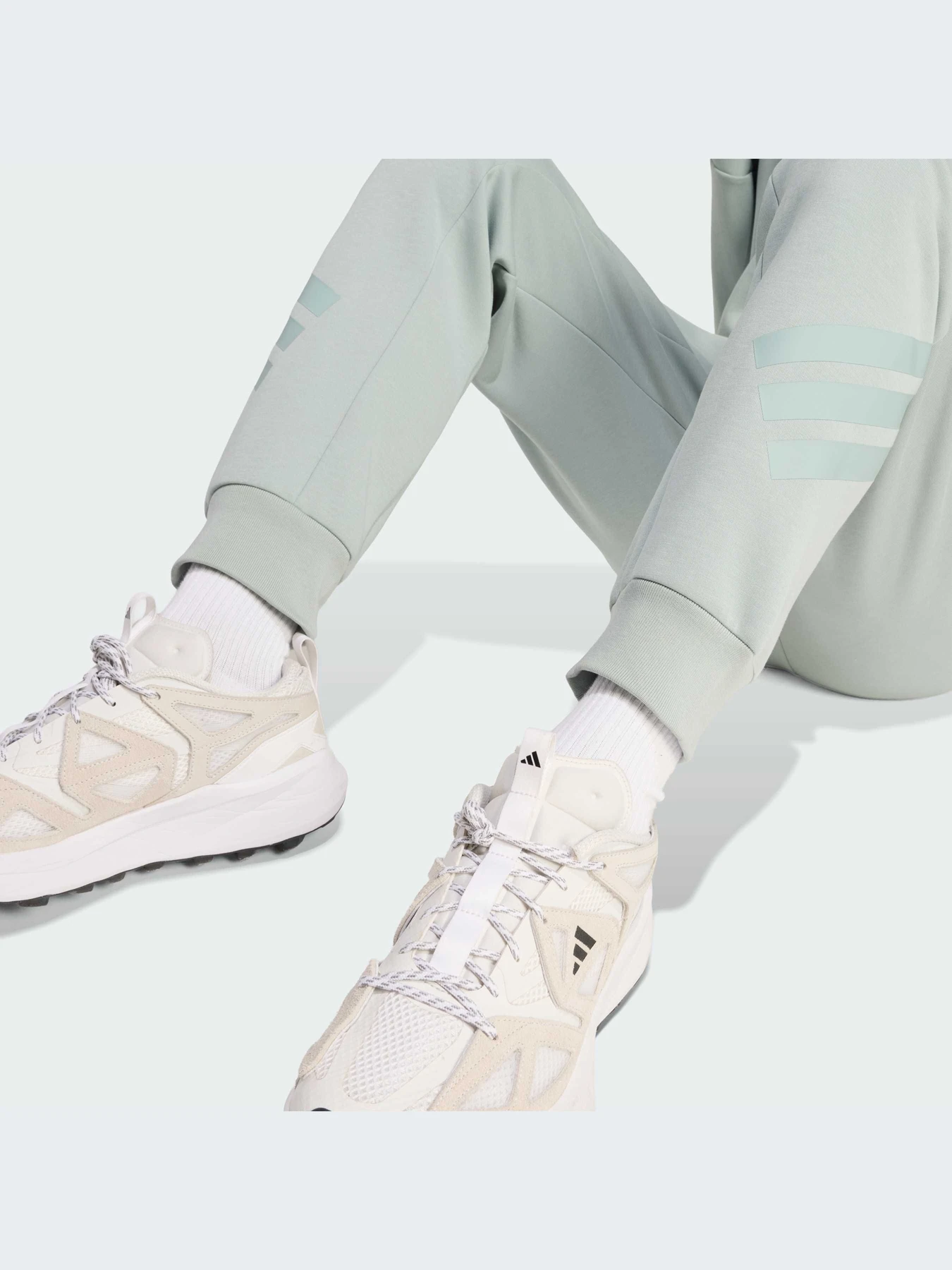 Брюки Adidas модель KD5204-KZ Брюки Adidas модель KD5204-KZ Фото