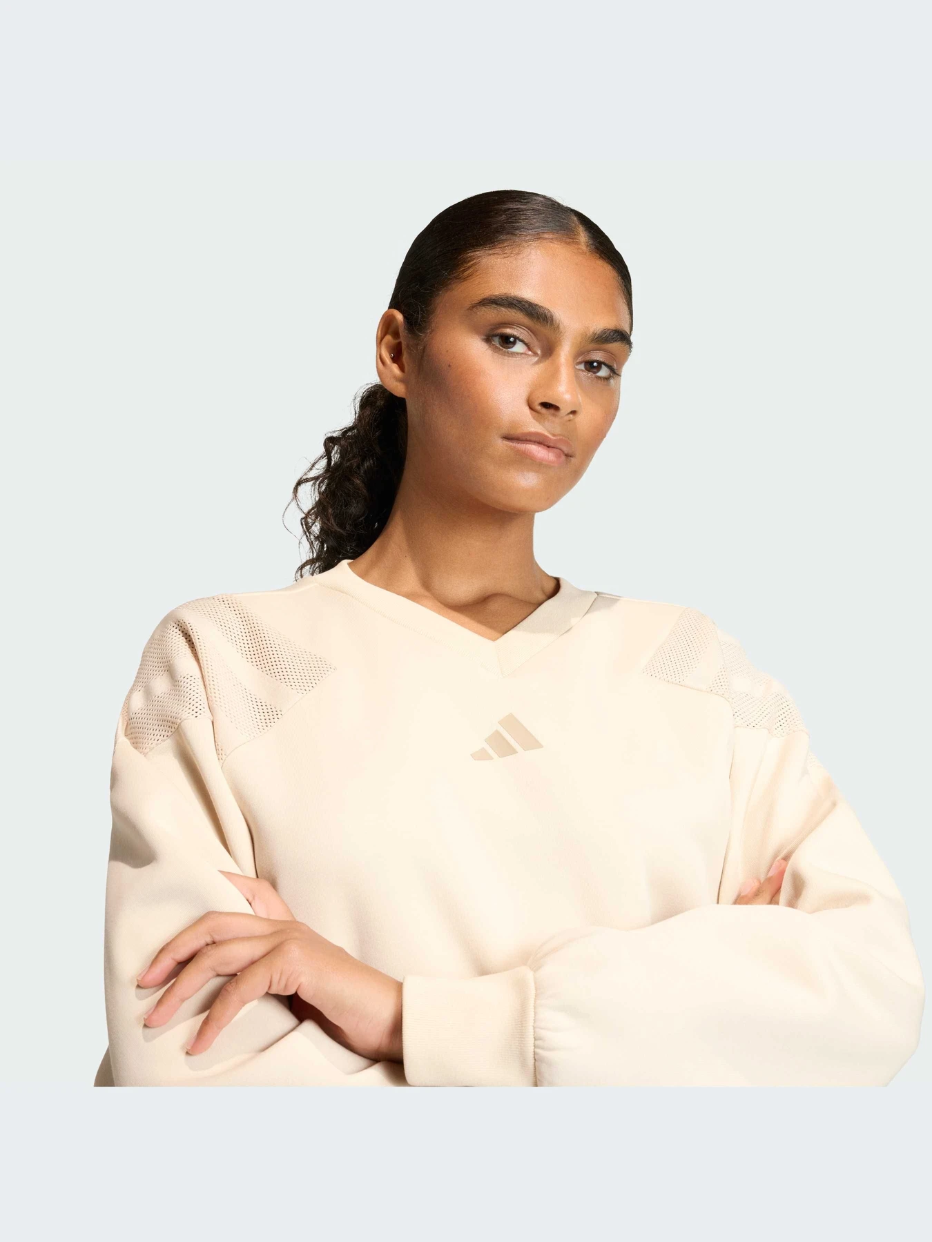 Худи и свитшоты Adidas модель KB4244-KZ Худи и свитшоты Adidas модель KB4244-KZ Фото