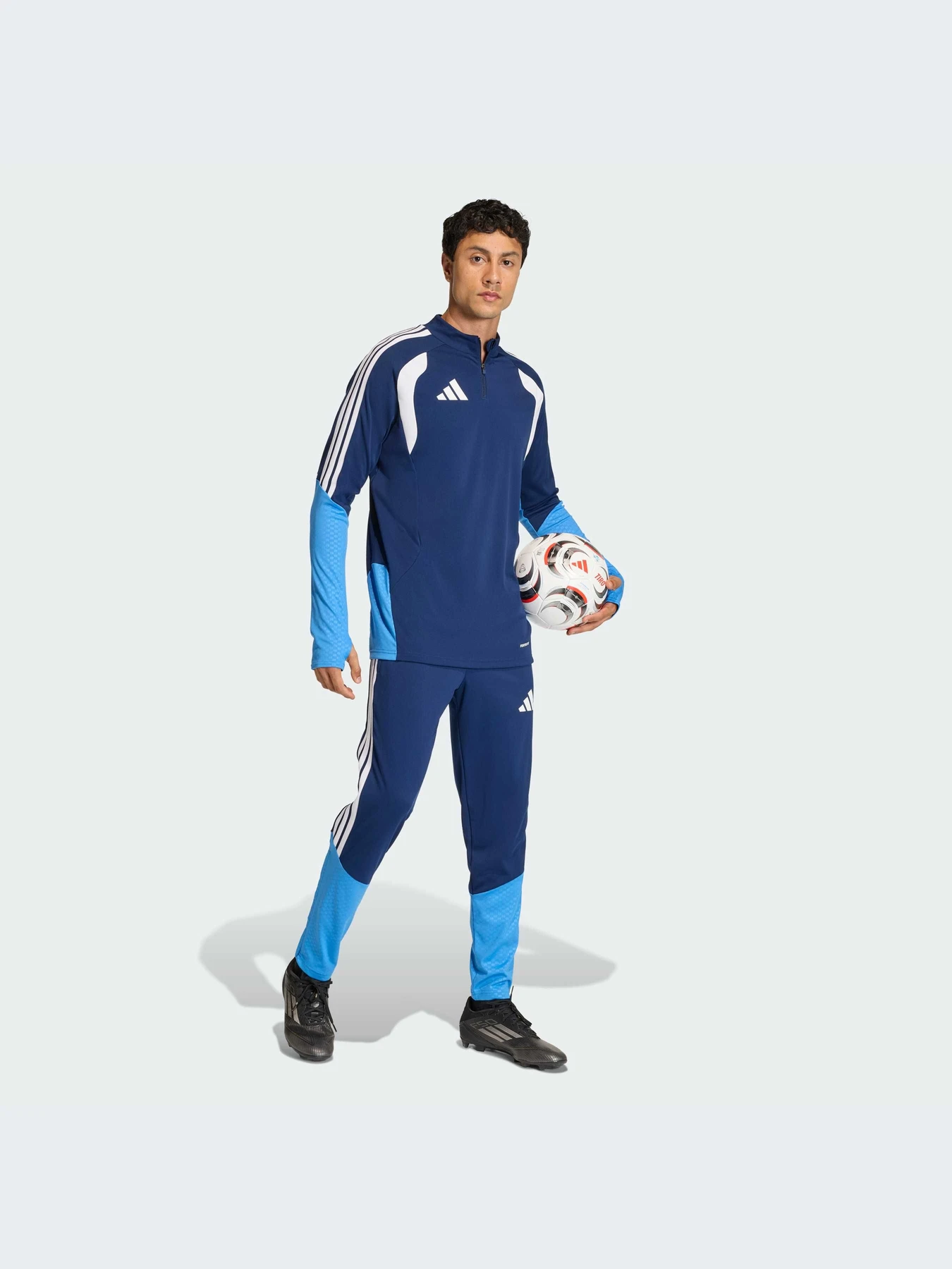 Брюки Adidas Tiro модель JX4258-KZ Брюки Adidas Tiro модель JX4258-KZ Фото