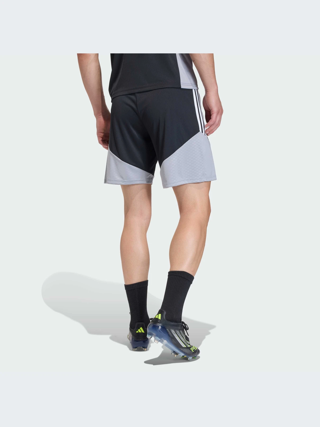 Шорты Adidas Tiro модель JX4251-KZ Шорты Adidas Tiro модель JX4251-KZ Фото