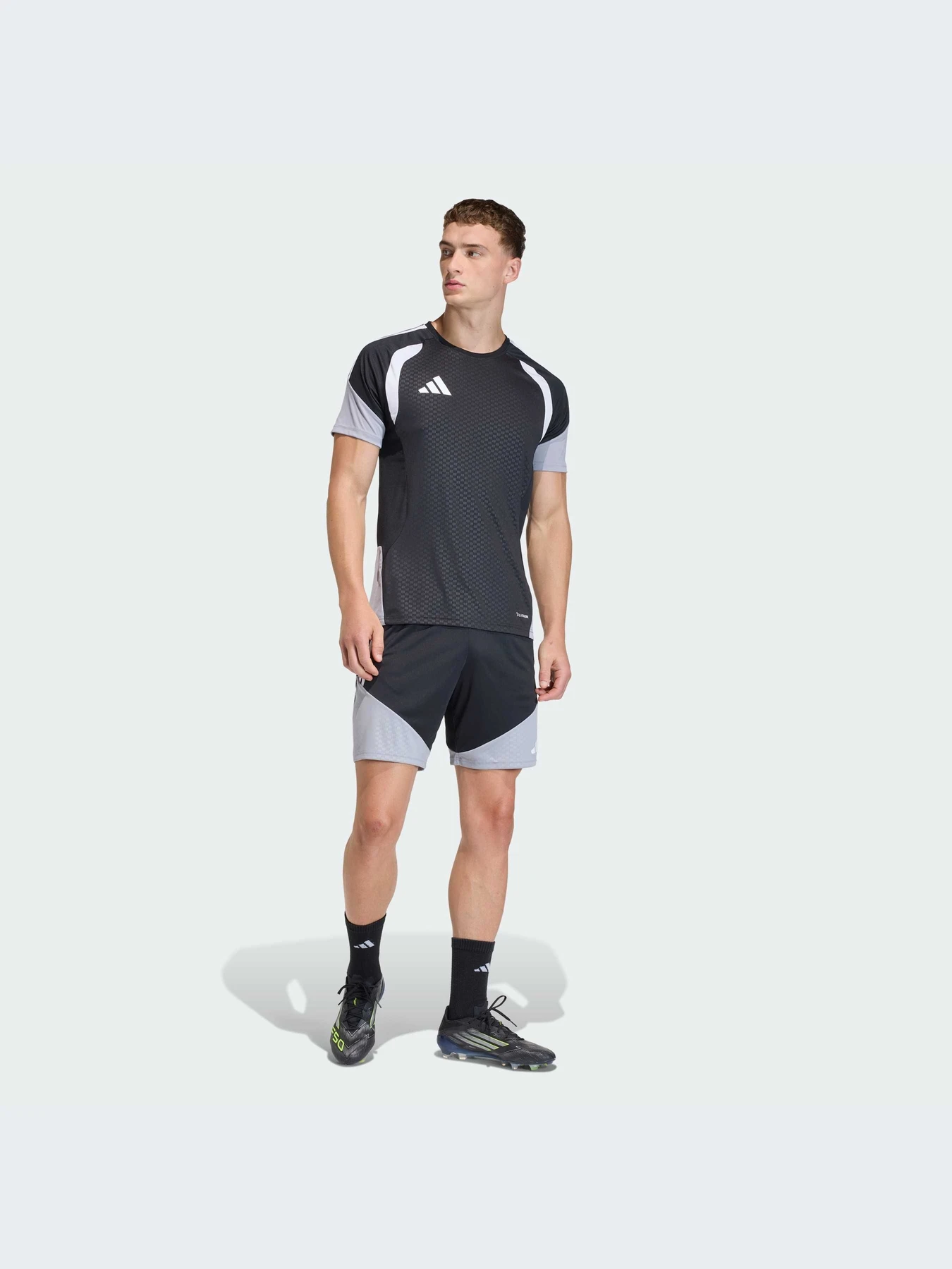 Шорты Adidas Tiro модель JX4251-KZ Шорты Adidas Tiro модель JX4251-KZ Фото