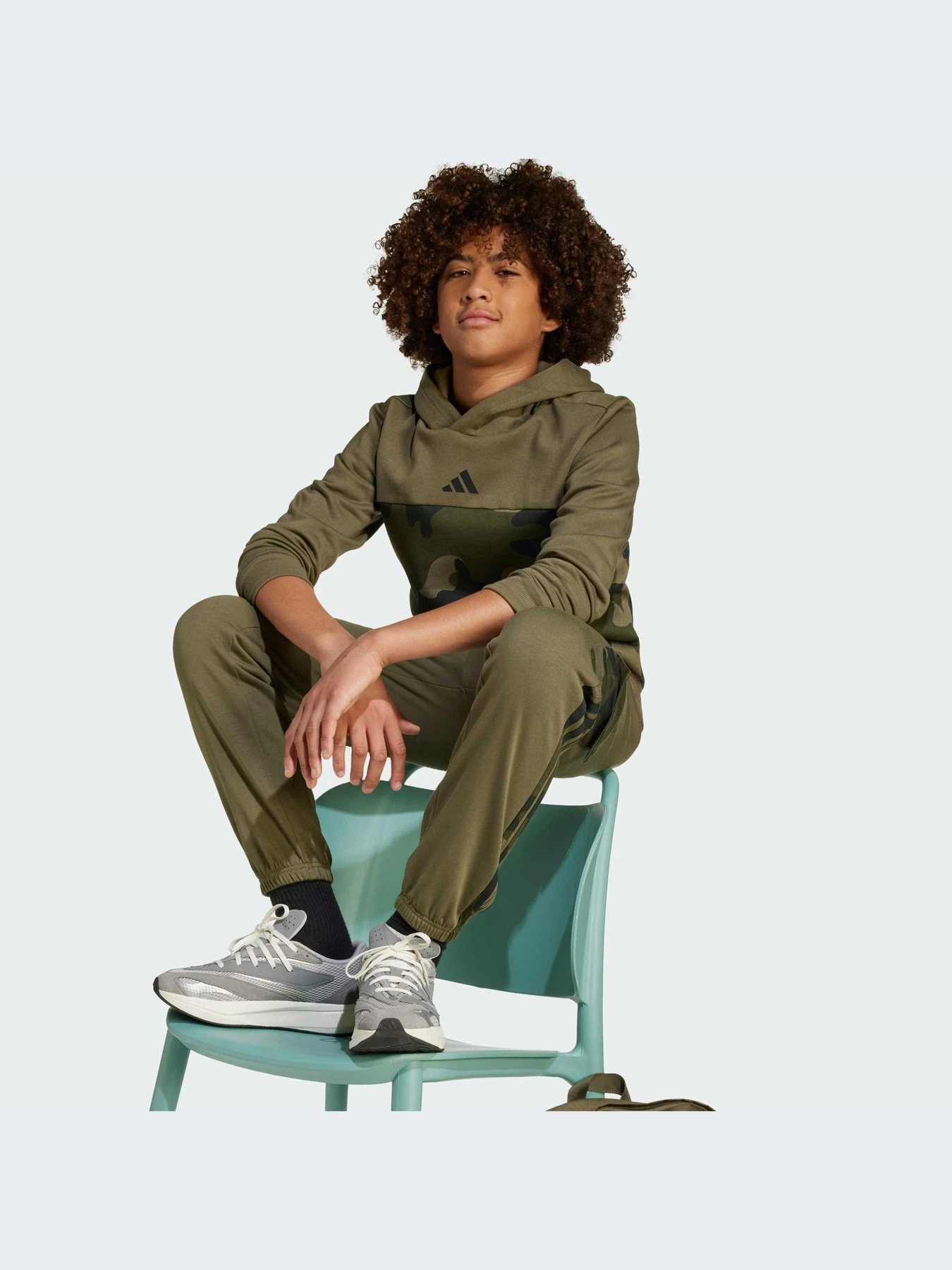 Худи и свитшоты Adidas модель JW2467-KZ Худи и свитшоты Adidas модель JW2467-KZ Фото