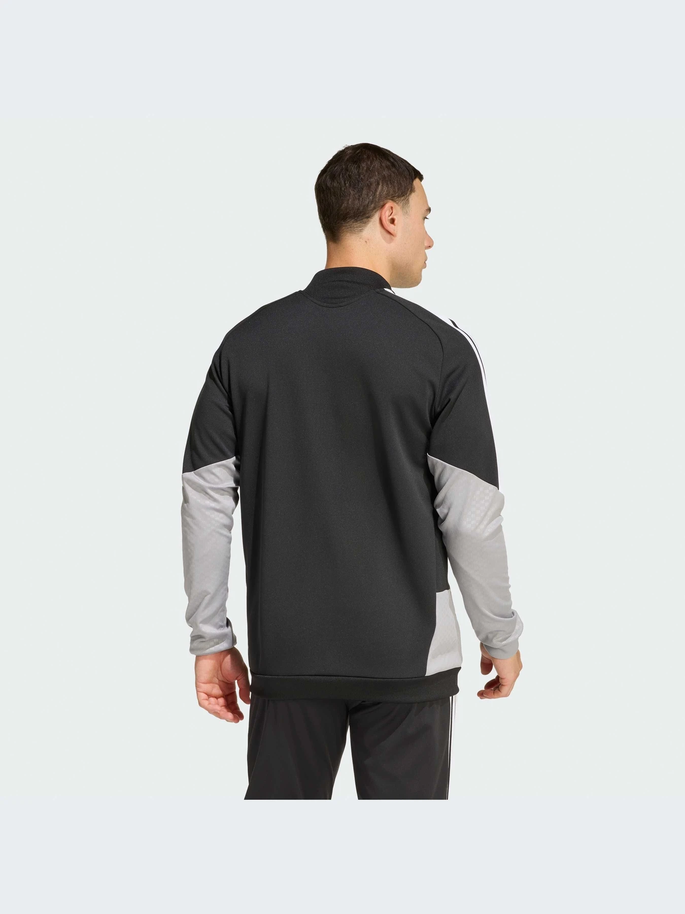 Худи и свитшоты Adidas Tiro модель JX4260-KZ Худи и свитшоты Adidas Tiro модель JX4260-KZ Фото