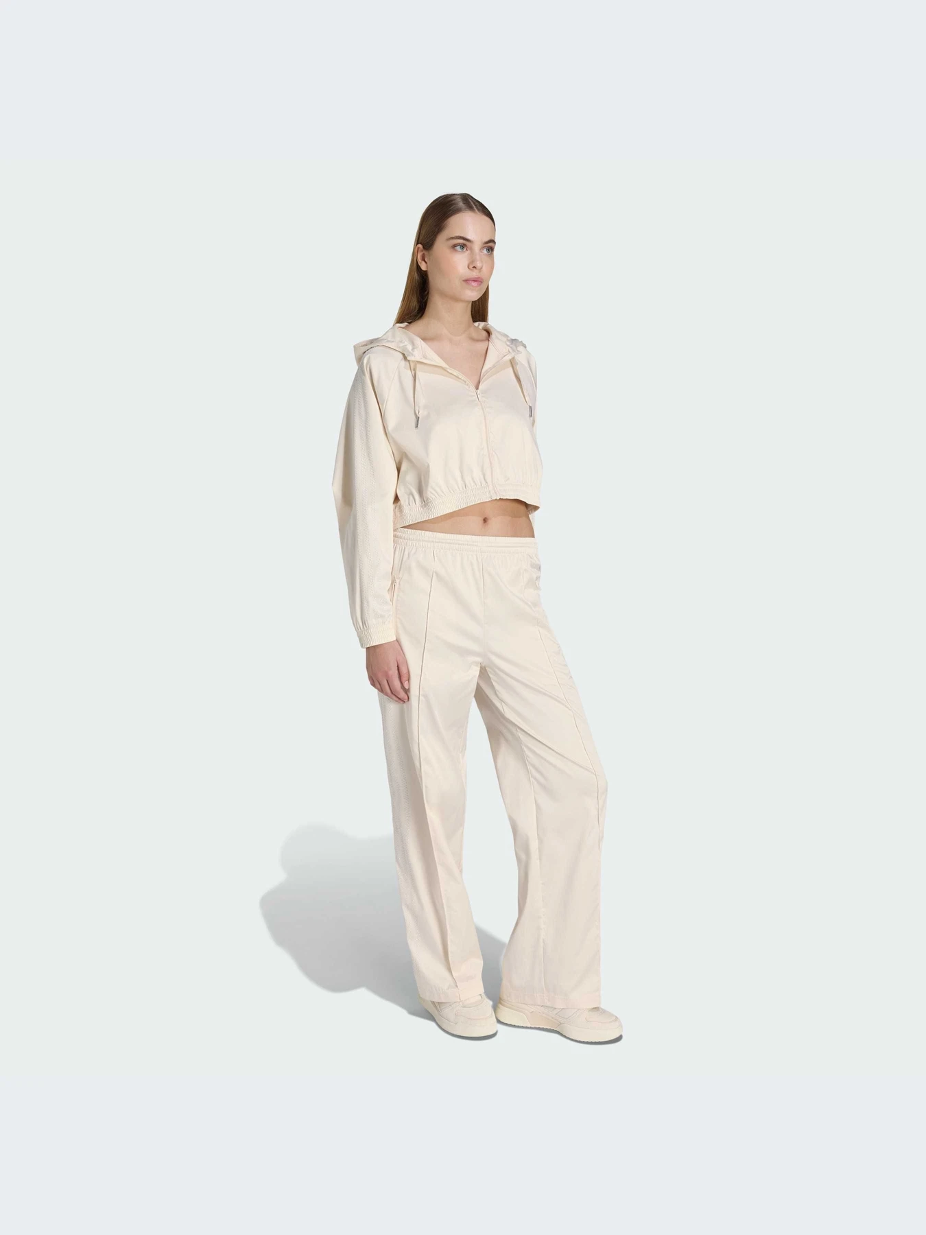 Худи и свитшоты Adidas модель KE3391-KZ Худи и свитшоты Adidas модель KE3391-KZ Фото