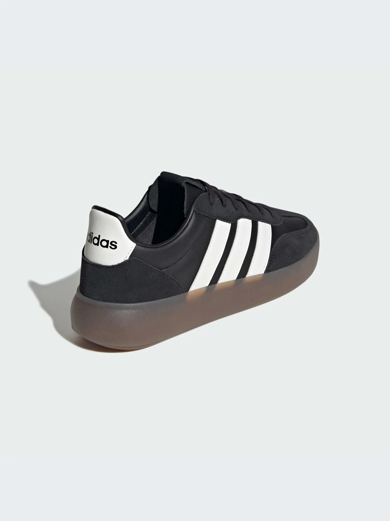 Кроссовки Adidas модель JR1229-KZ Кроссовки Adidas модель JR1229-KZ Фото