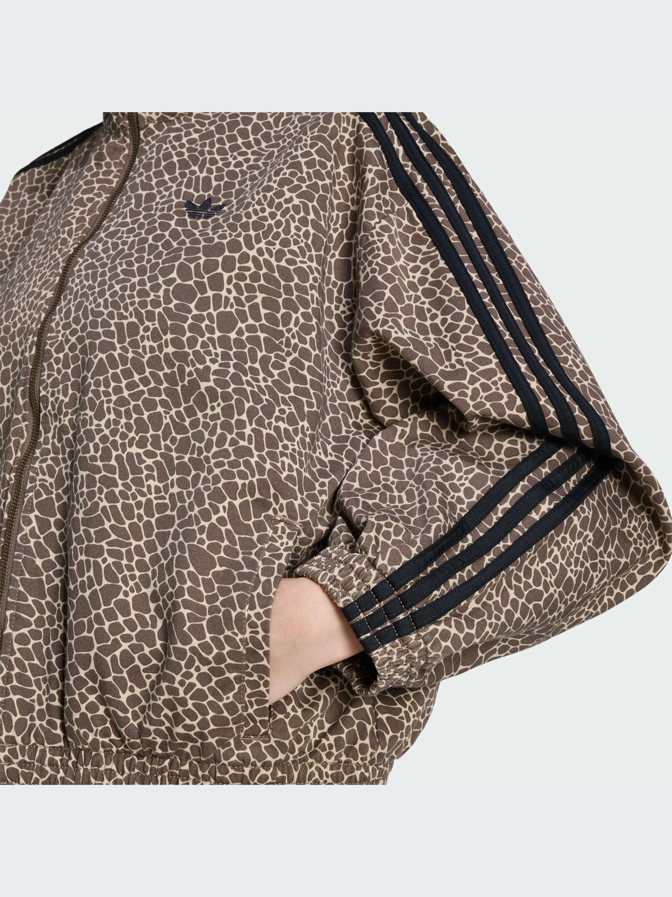 Куртки и дубленки Adidas модель KD2815-KZ Куртки и дубленки Adidas модель KD2815-KZ Фото