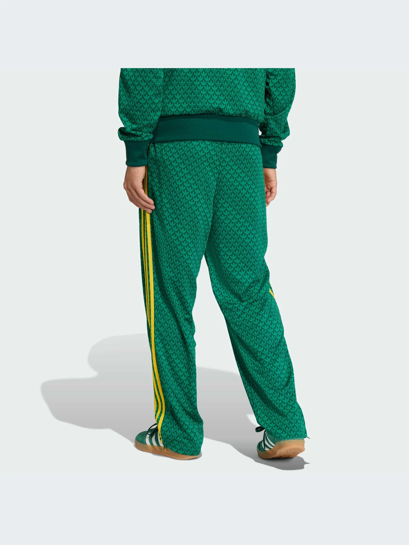 Брюки Adidas модель KD0396-KZ Брюки Adidas модель KD0396-KZ Фото