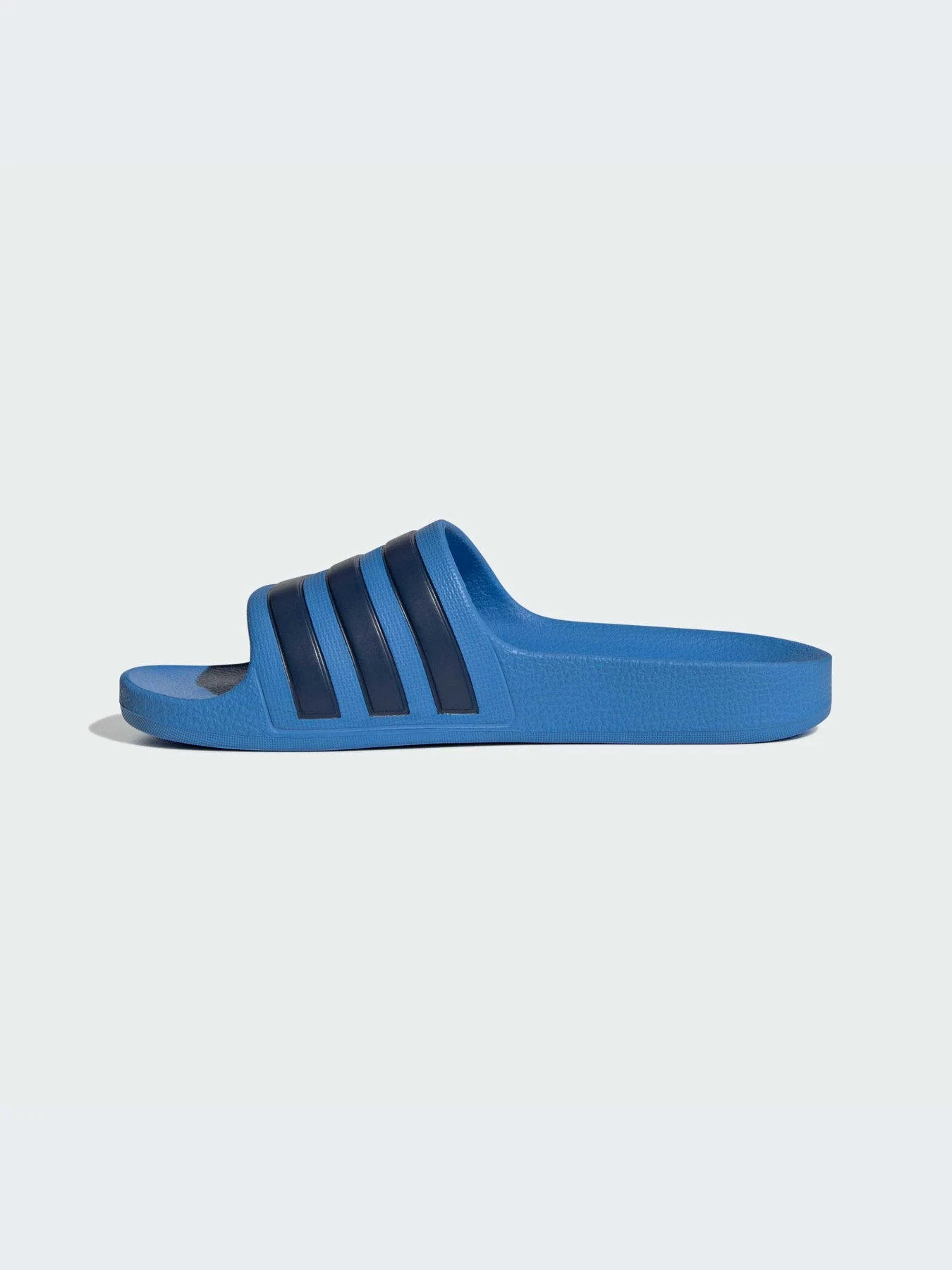 Шлёпанцы Adidas Adilette модель JS2495-KZ Шлёпанцы Adidas Adilette модель JS2495-KZ Фото