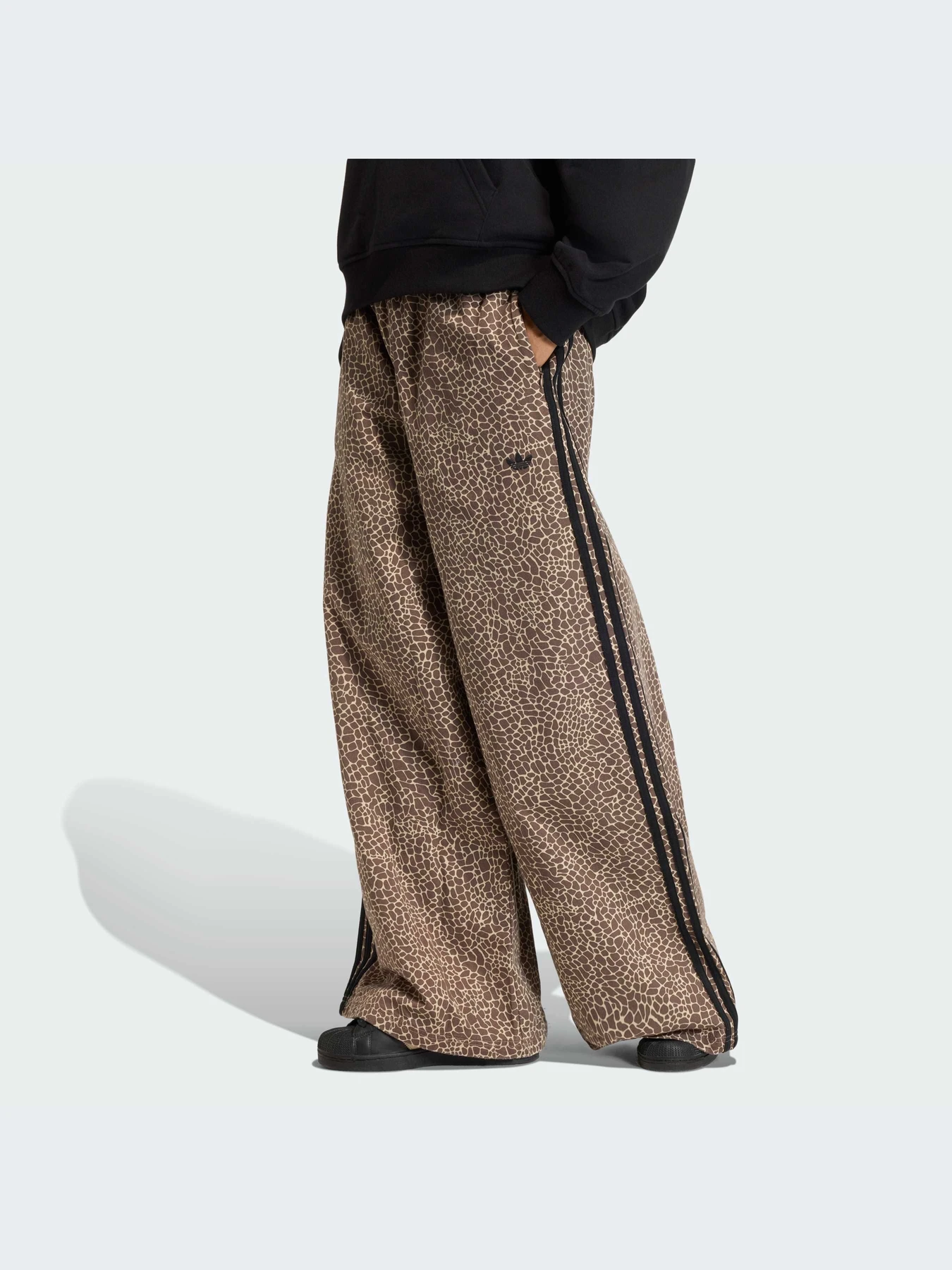 Брюки Adidas модель KD8811-KZ Брюки Adidas модель KD8811-KZ Фото