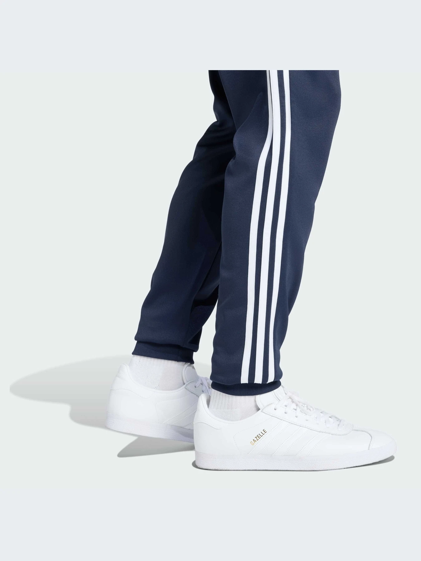 Брюки Adidas Adicolor модель KE3516-KZ Брюки Adidas Adicolor модель KE3516-KZ Фото