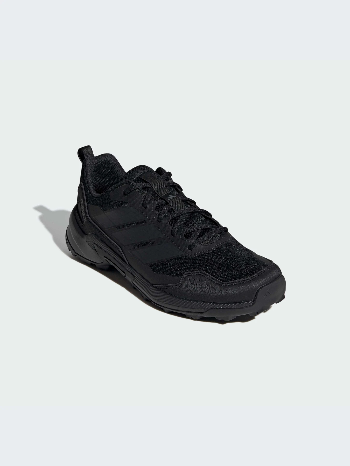 Кроссовки Adidas модель JR4001-KZ Кроссовки Adidas модель JR4001-KZ Фото