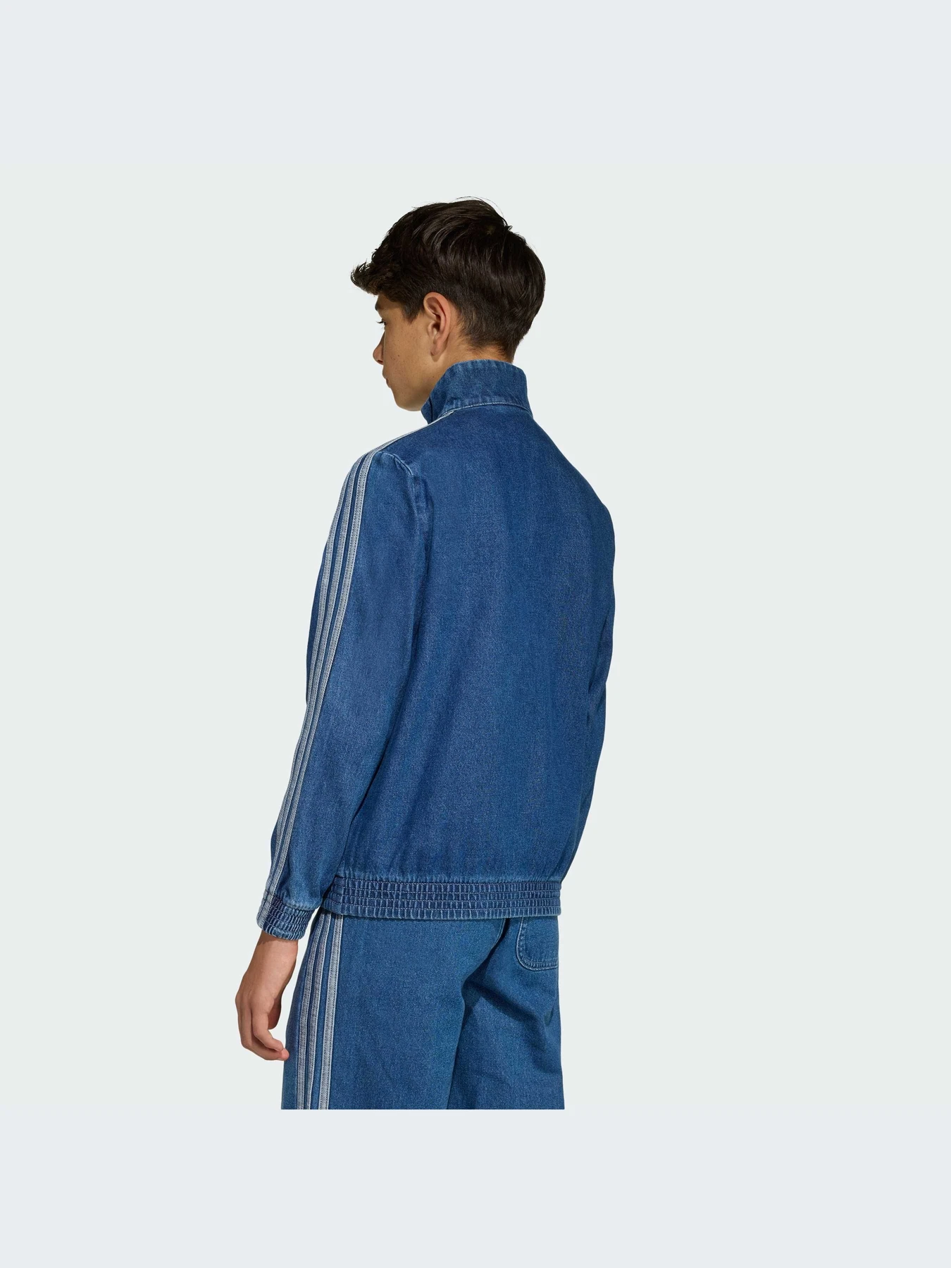 Куртки и дубленки Adidas модель KE2849-KZ Куртки и дубленки Adidas модель KE2849-KZ Фото