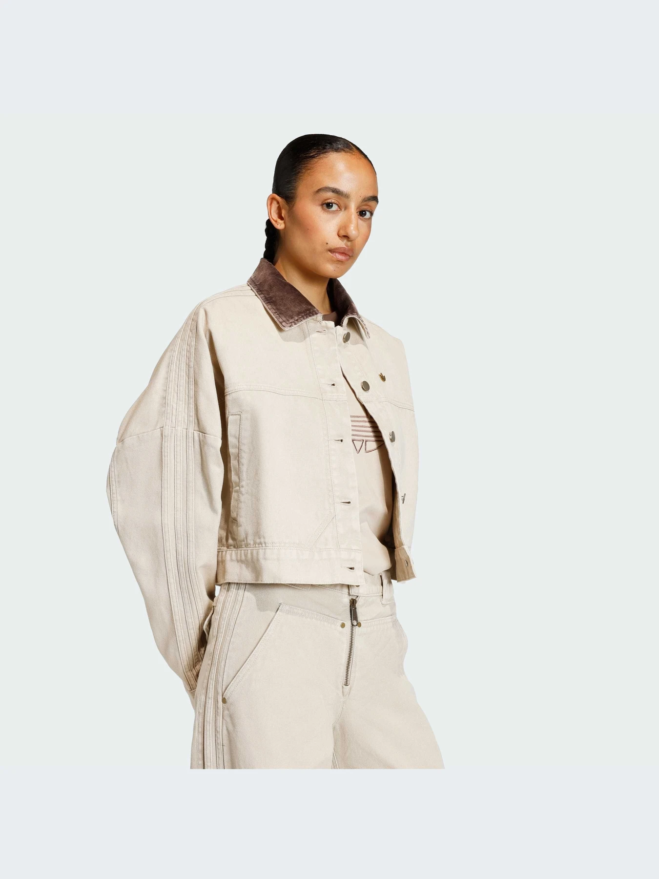 Куртки и дубленки Adidas модель KE1069-KZ Куртки и дубленки Adidas модель KE1069-KZ Фото