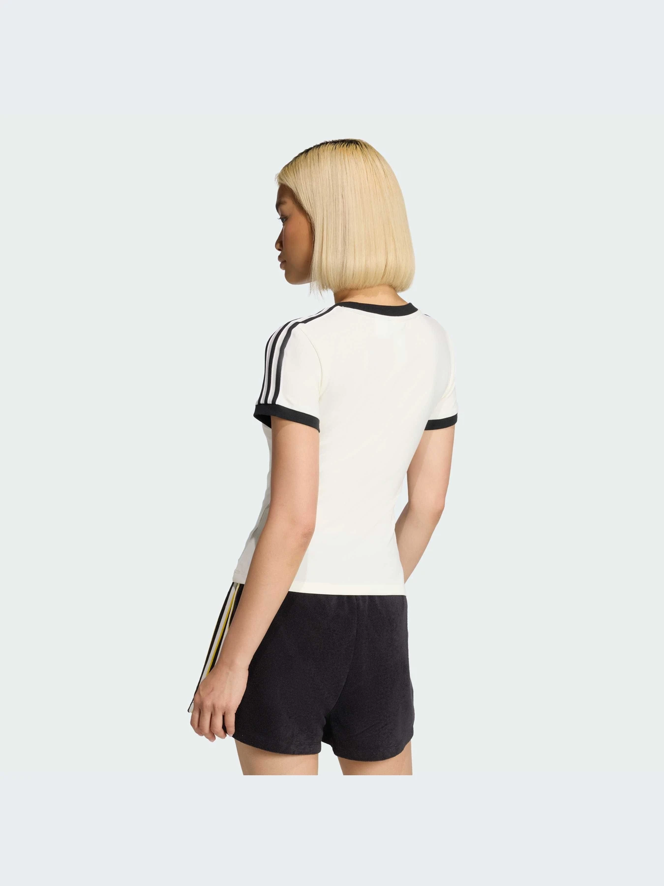 Футболки и поло Adidas модель KD1379-KZ Футболки и поло Adidas модель KD1379-KZ Фото