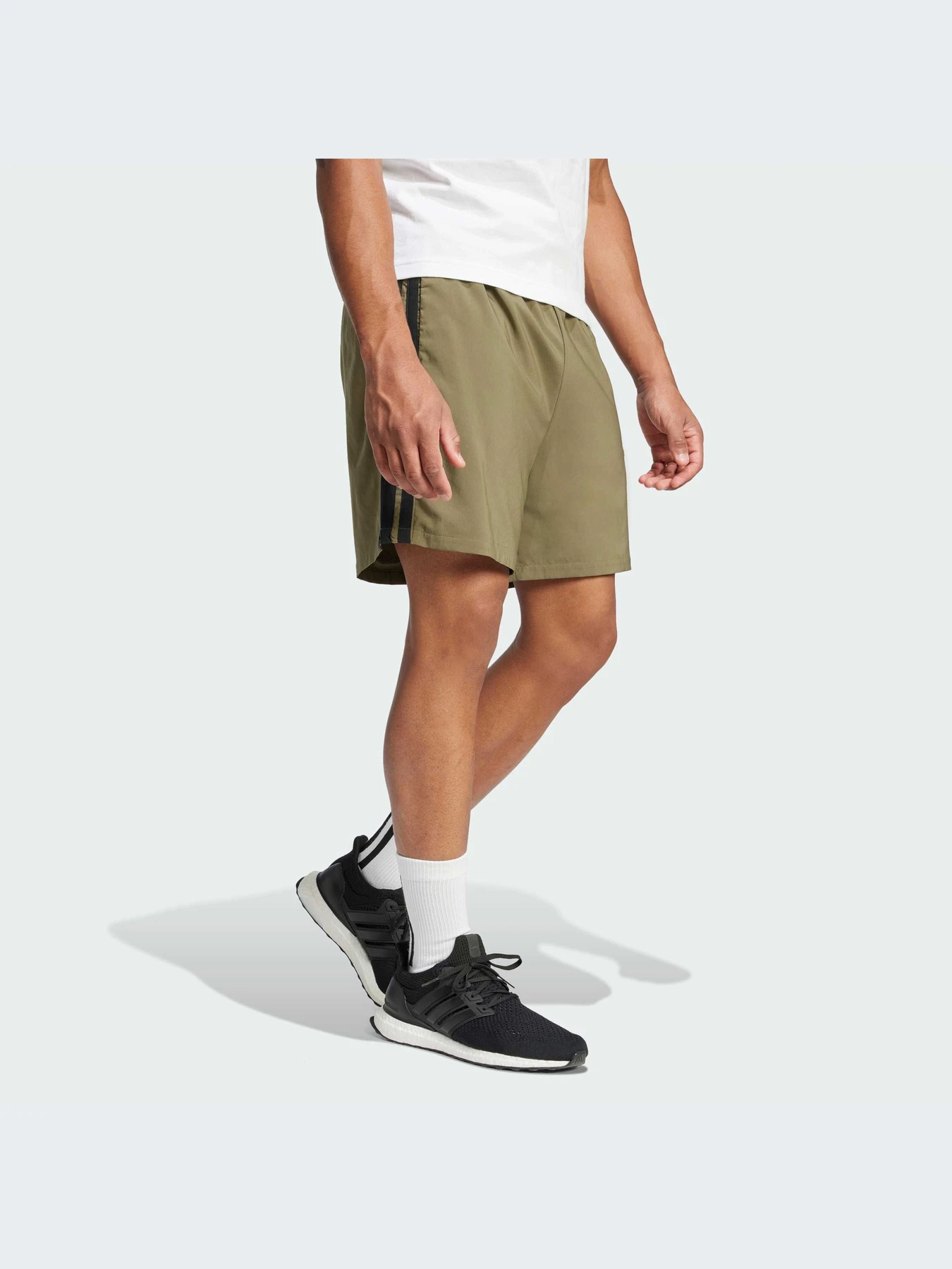Шорты Adidas модель JE6434-KZ Шорты Adidas модель JE6434-KZ Фото