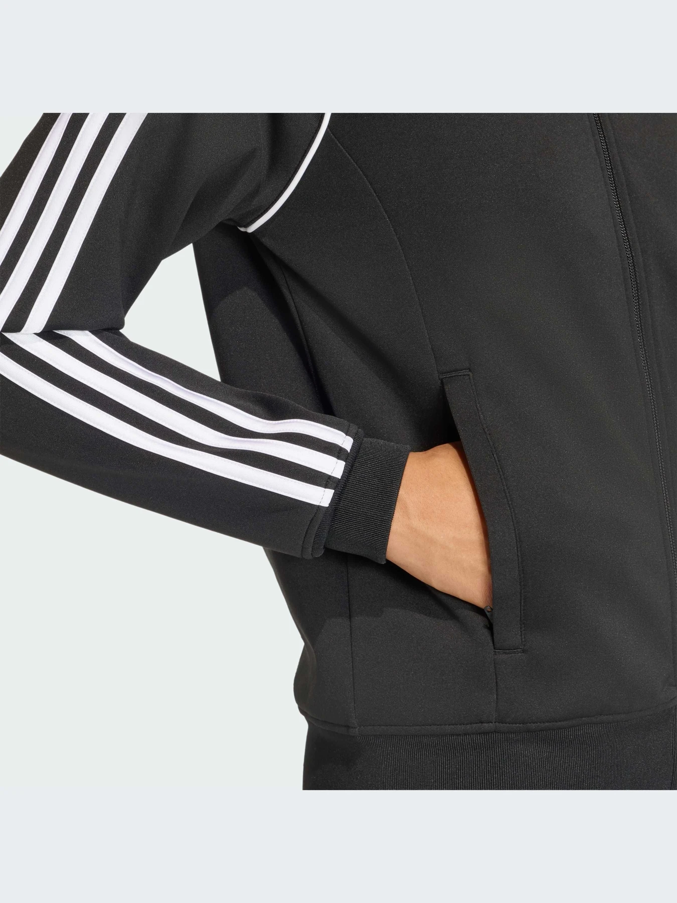 Худи и свитшоты Adidas Adicolor модель KD7986-KZ Худи и свитшоты Adidas Adicolor модель KD7986-KZ Фото