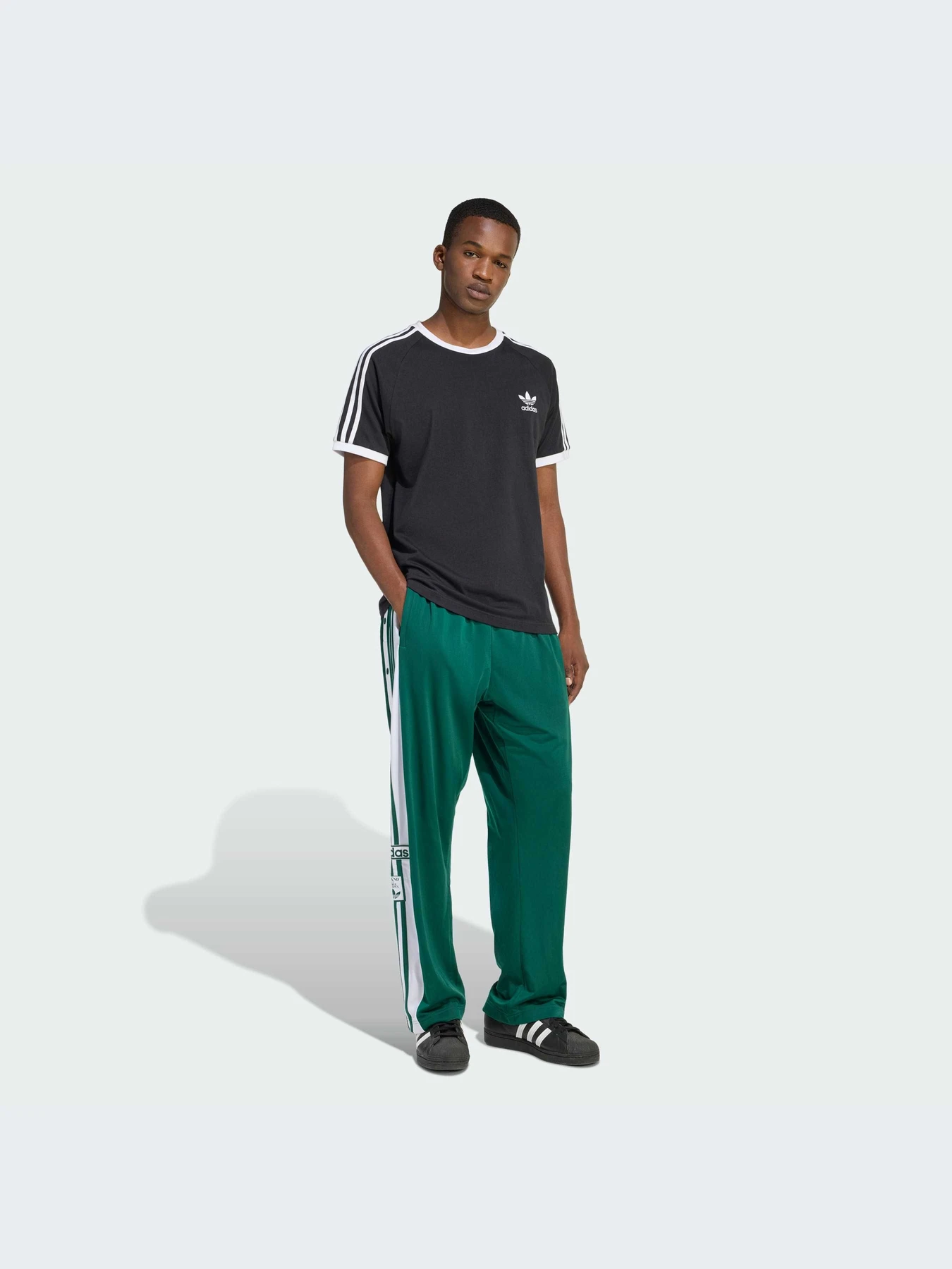 Брюки Adidas Adicolor модель KD1514-KZ Брюки Adidas Adicolor модель KD1514-KZ Фото
