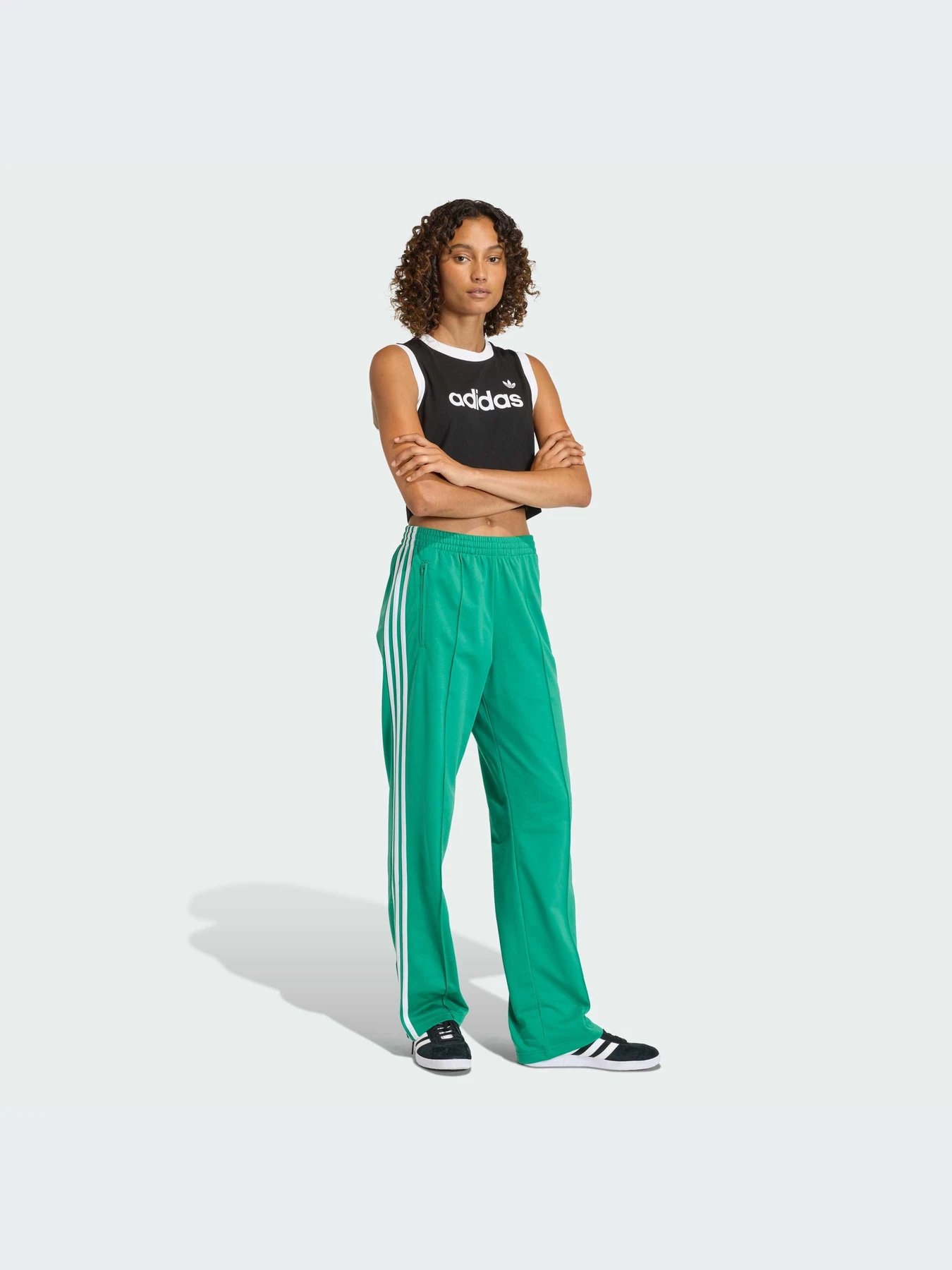 Футболки и поло Adidas Adicolor модель KD7979-KZ Футболки и поло Adidas Adicolor модель KD7979-KZ Фото
