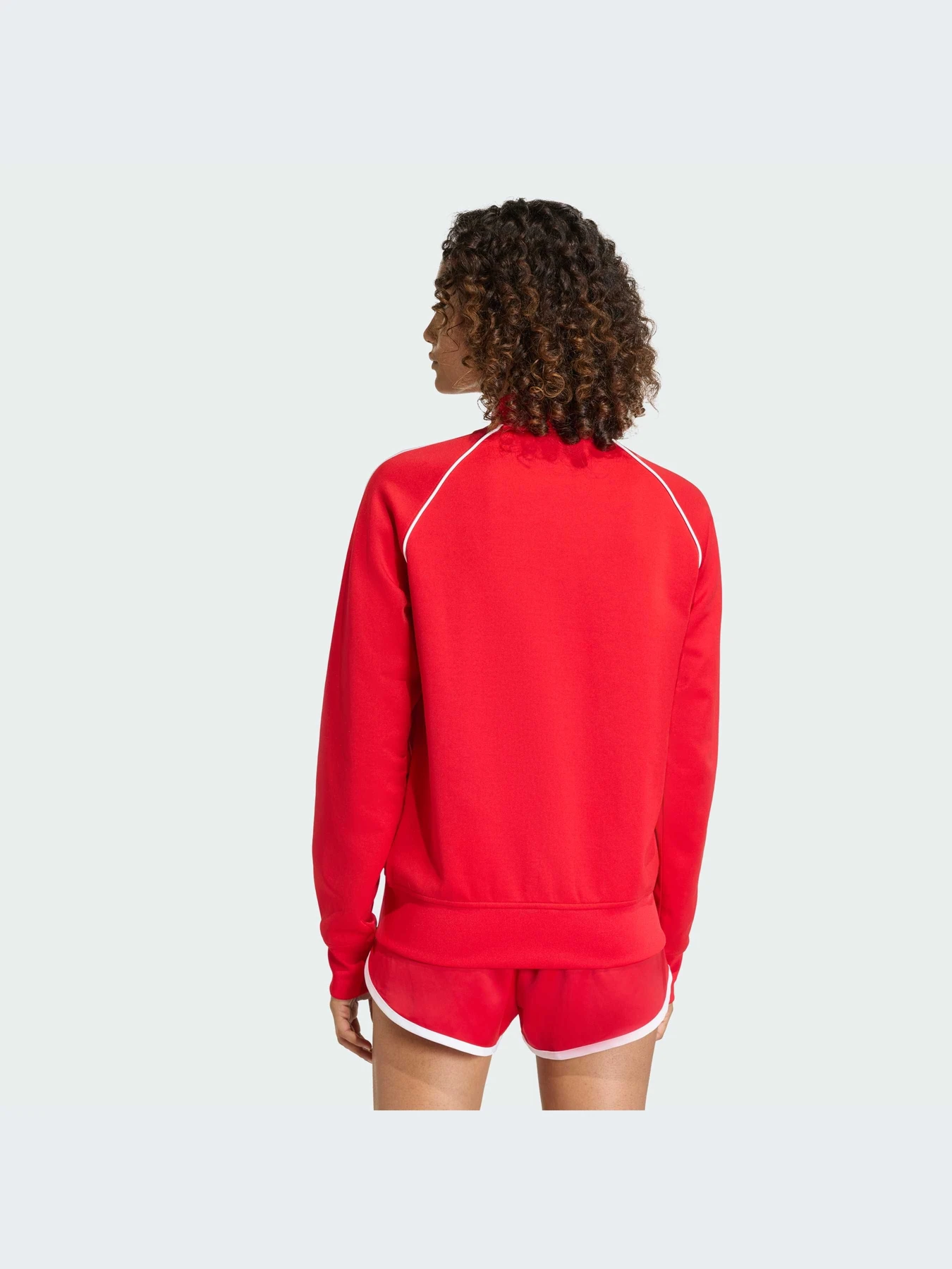 Худи и свитшоты Adidas Adicolor модель KD3782-KZ Худи и свитшоты Adidas Adicolor модель KD3782-KZ Фото
