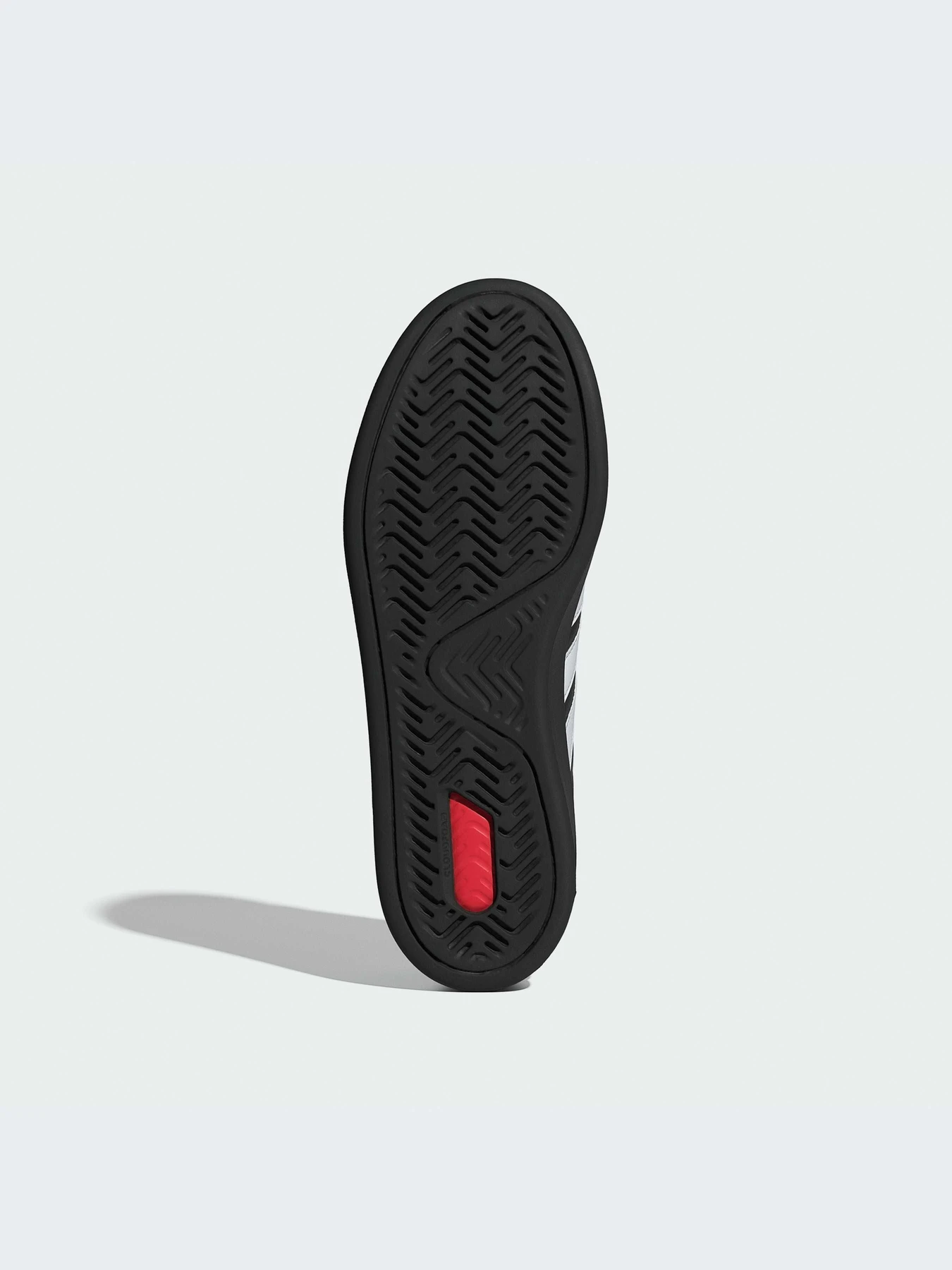 Кроссовки Adidas модель IH1476-KZ Кроссовки Adidas модель IH1476-KZ Фото
