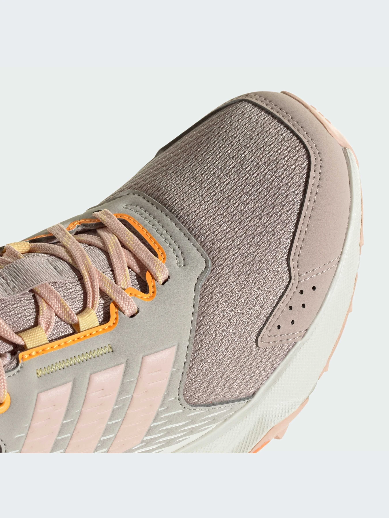 Кроссовки Adidas модель JR9141-KZ Кроссовки Adidas модель JR9141-KZ Фото