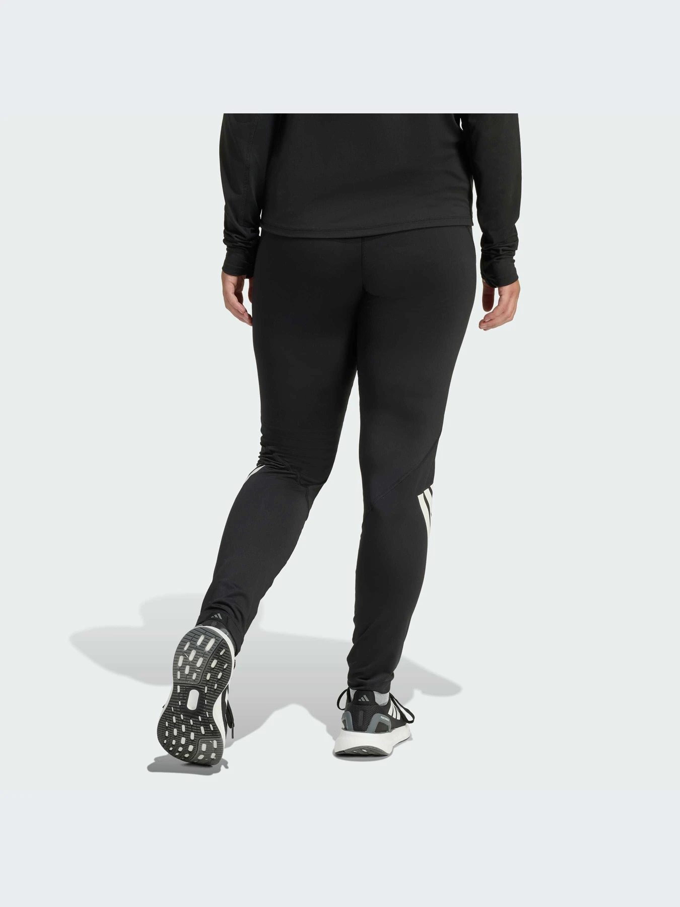 Брюки Adidas модель KE6724-KZ Брюки Adidas модель KE6724-KZ Фото