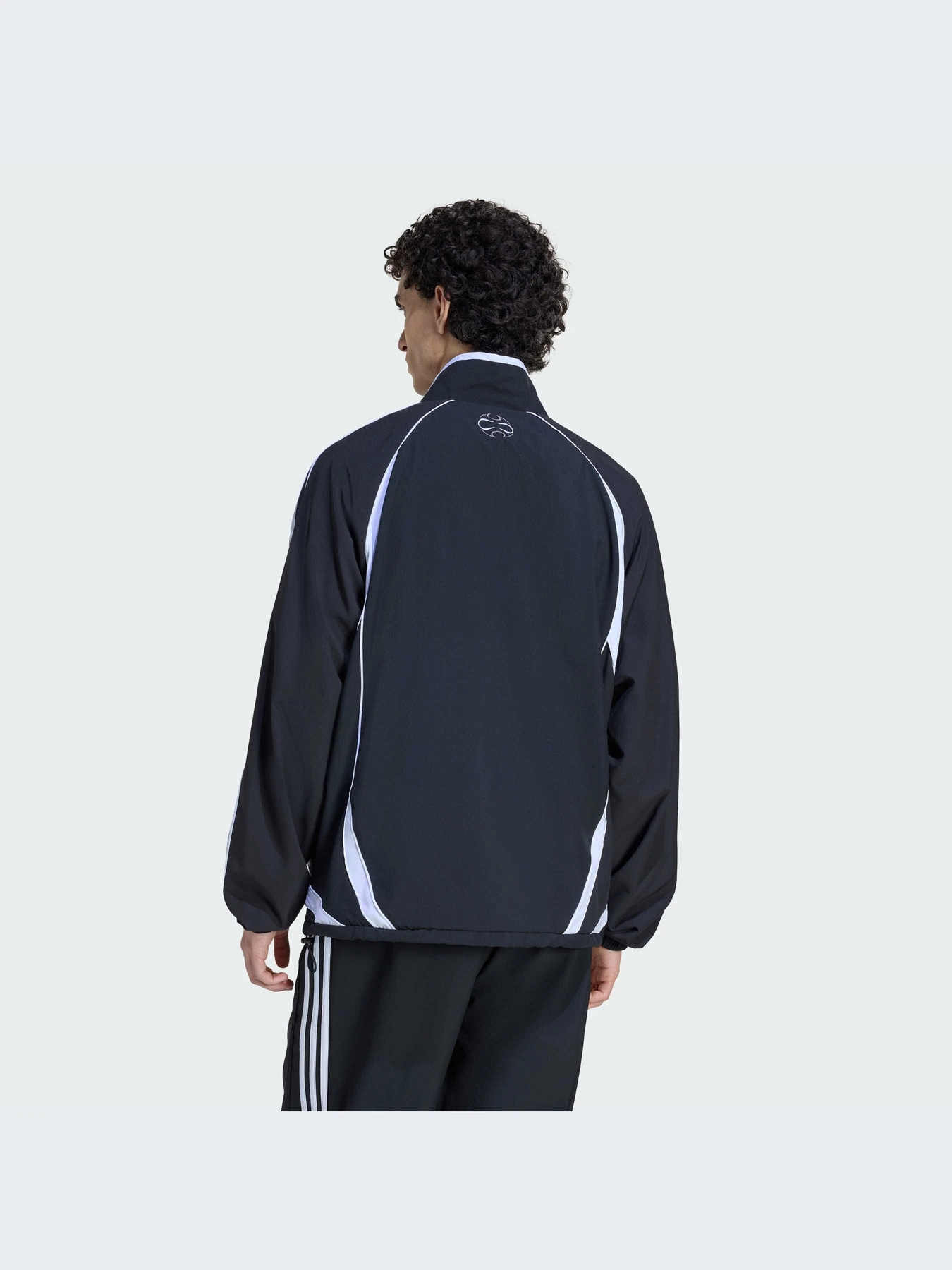 Худи и свитшоты Adidas Adicolor модель KD5858-KZ Худи и свитшоты Adidas Adicolor модель KD5858-KZ Фото