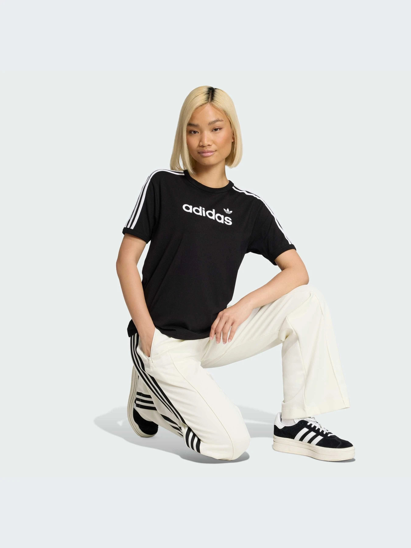 Футболки и поло Adidas Adicolor модель KD7982-KZ Футболки и поло Adidas Adicolor модель KD7982-KZ Фото