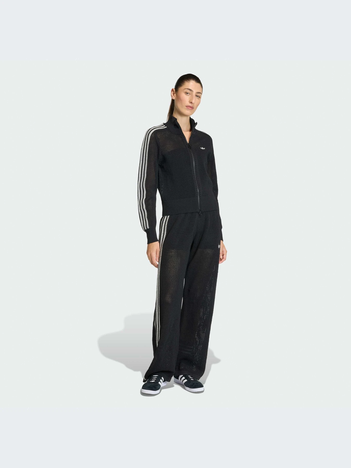 Худи и свитшоты Adidas модель KC6497-KZ Худи и свитшоты Adidas модель KC6497-KZ Фото