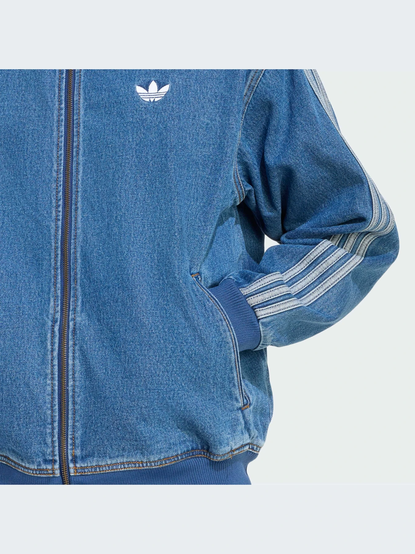 Худи и свитшоты Adidas модель KD1517-KZ Худи и свитшоты Adidas модель KD1517-KZ Фото