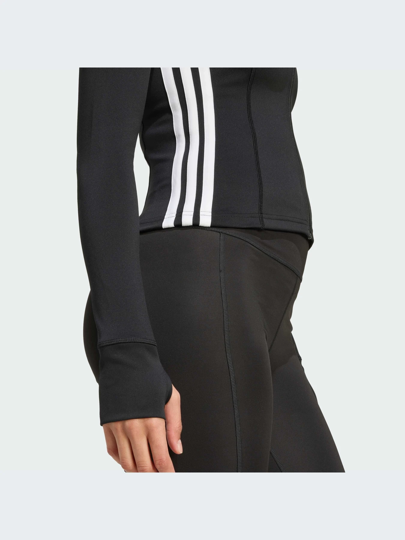 Худи и свитшоты Adidas модель KB7843-KZ Худи и свитшоты Adidas модель KB7843-KZ Фото