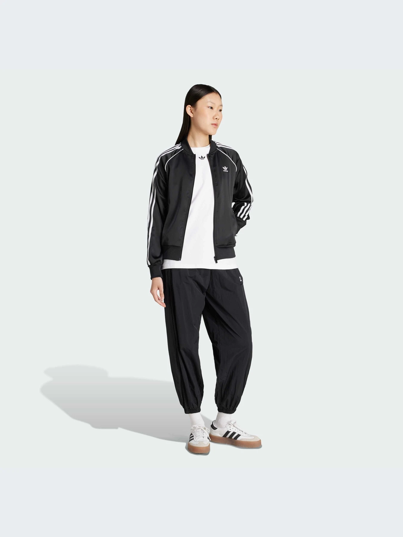 Худи и свитшоты Adidas Adicolor модель JZ6733-KZ Худи и свитшоты Adidas Adicolor модель JZ6733-KZ Фото
