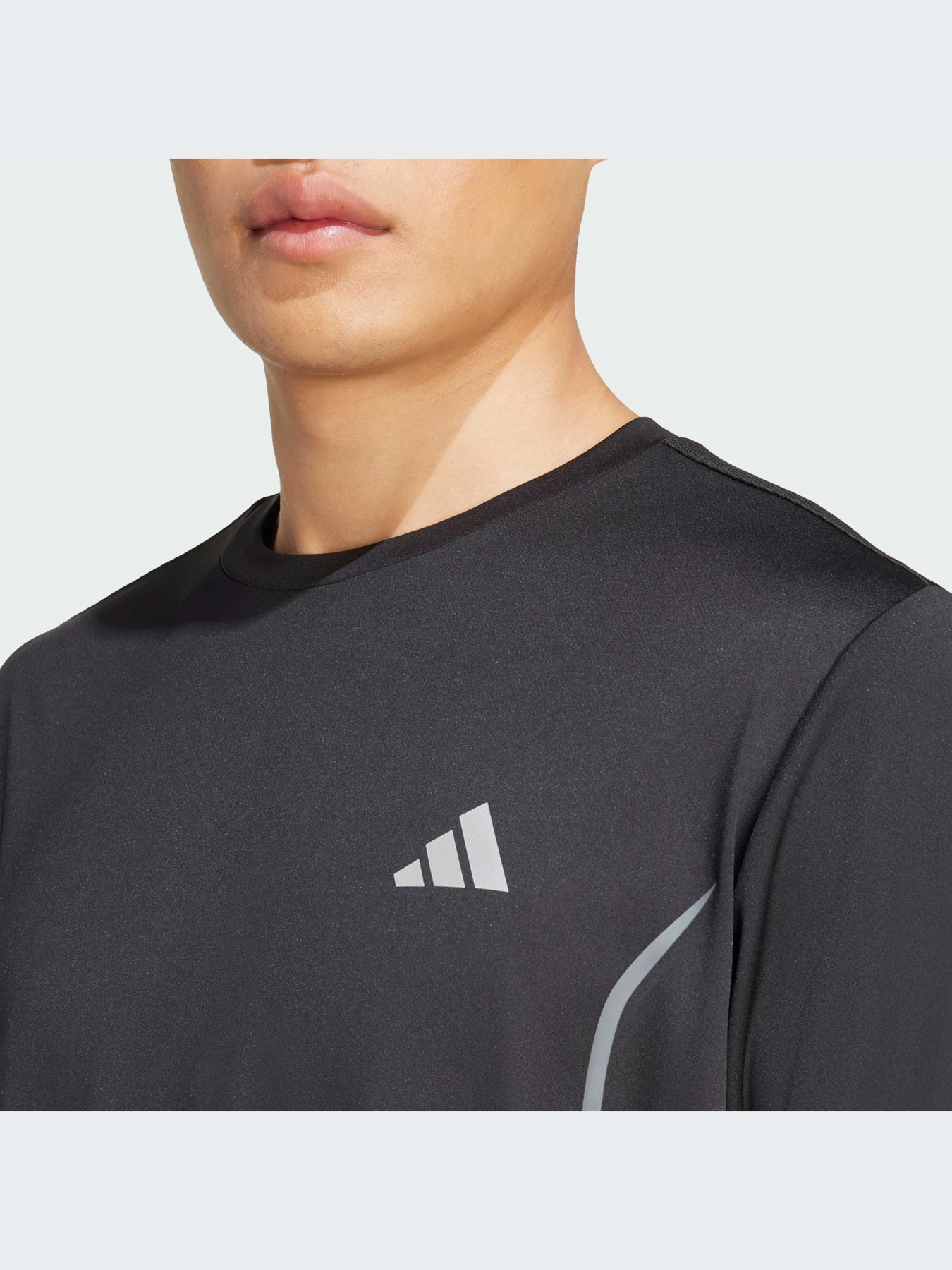 Футболки и поло Adidas модель JZ8488-KZ Футболки и поло Adidas модель JZ8488-KZ Фото