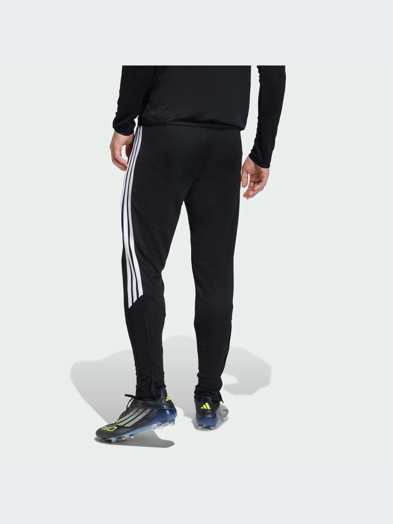 Брюки Adidas Tiro модель JY7230-KZ Брюки Adidas Tiro модель JY7230-KZ Фото