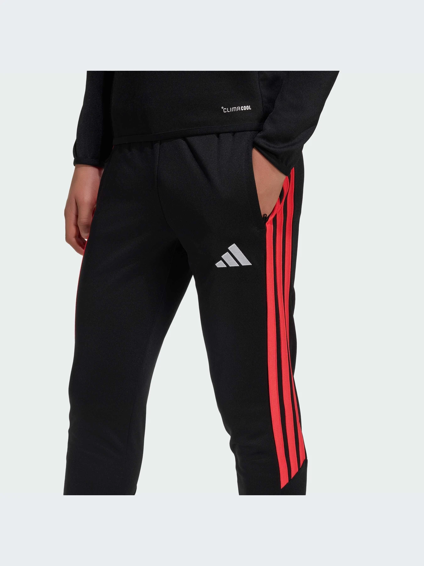 Брюки Adidas Tiro модель JY9677-KZ Брюки Adidas Tiro модель JY9677-KZ Фото