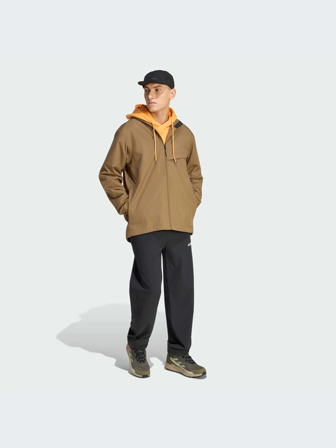 Куртки и дубленки Adidas модель KA6912-KZ Куртки и дубленки Adidas модель KA6912-KZ Фото