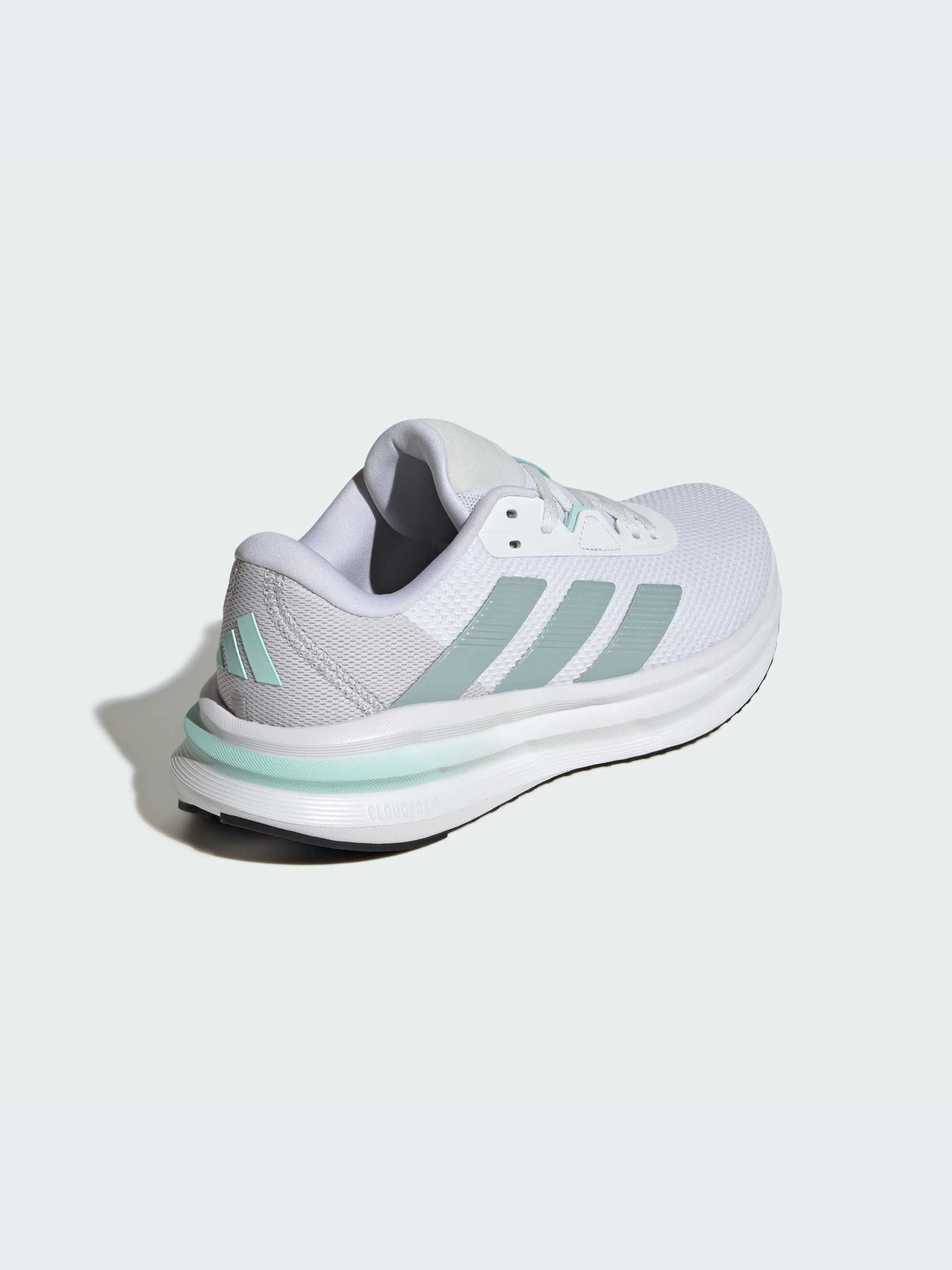 Кроссовки Adidas Galaxy модель JP6601-KZ Кроссовки Adidas Galaxy модель JP6601-KZ Фото
