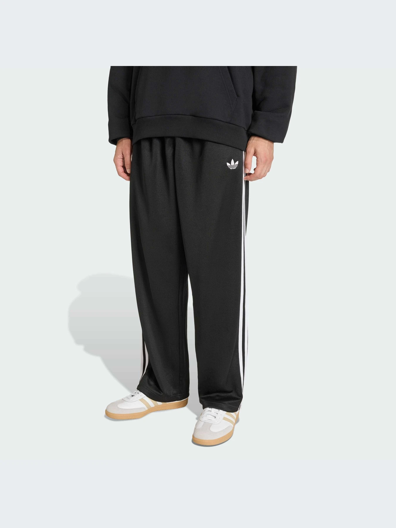 Брюки Adidas Adicolor модель KC8534-KZ Брюки Adidas Adicolor модель KC8534-KZ Фото