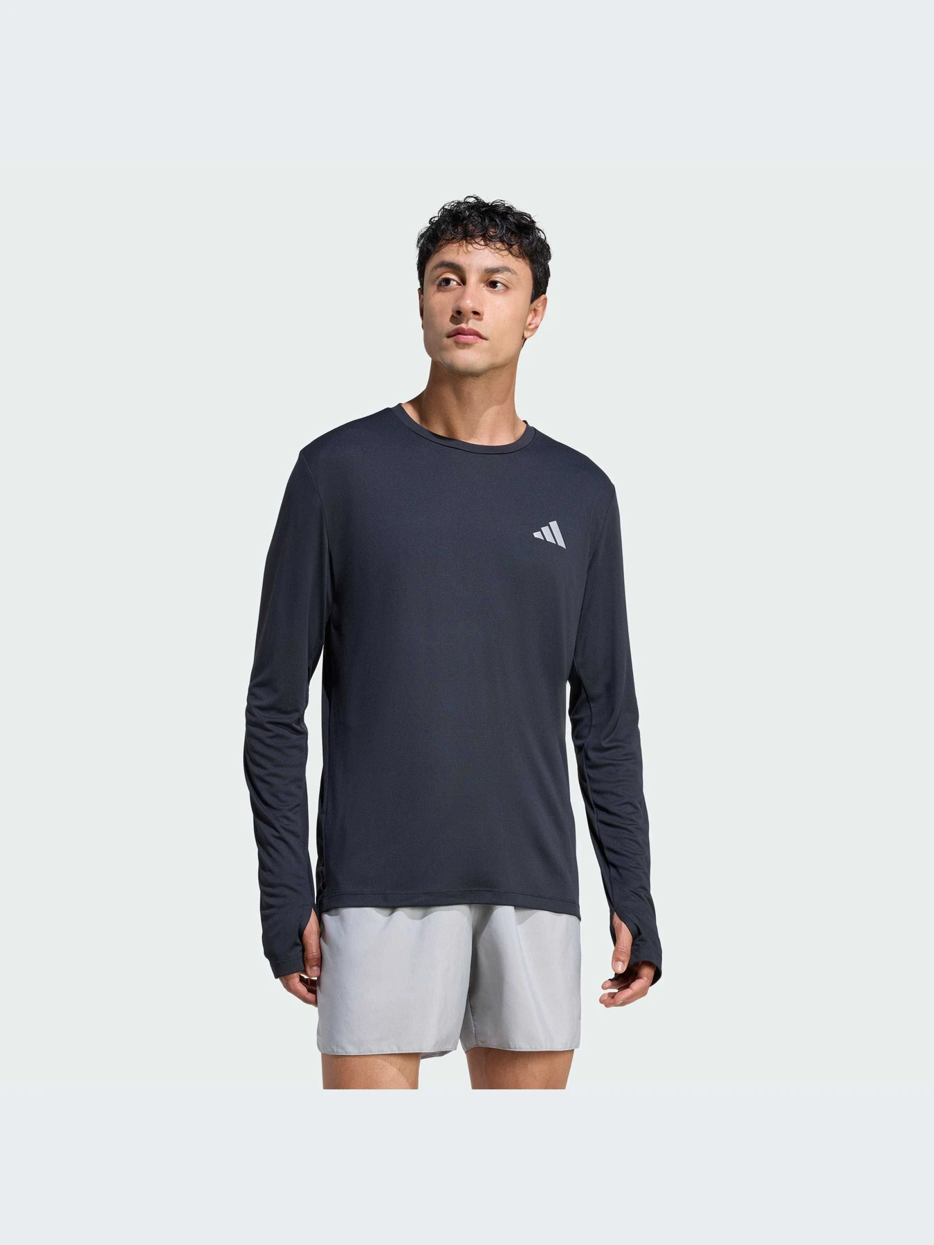 Худи и свитшоты Adidas модель KE8424-KZ Худи и свитшоты Adidas модель KE8424-KZ Фото